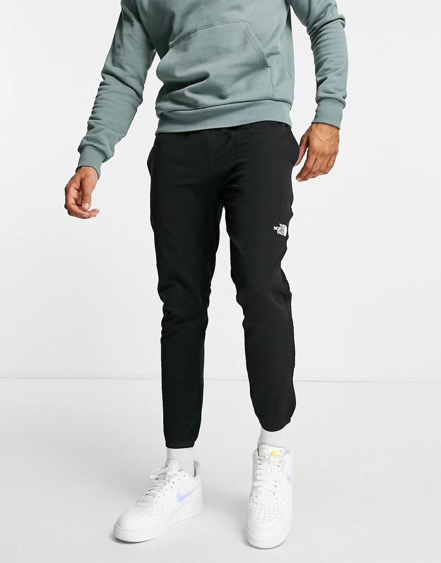 The North Face – Tekware – Jogginghose in Schwarz günstig online kaufen