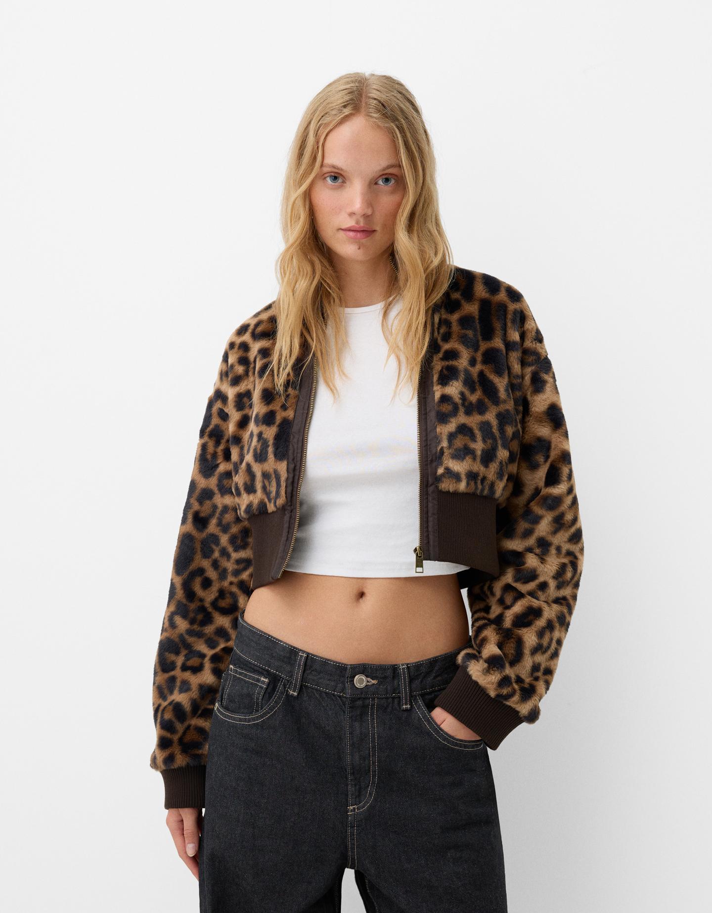 Bershka Kunstlederjacke Mit Animalprint Damen M Braun günstig online kaufen