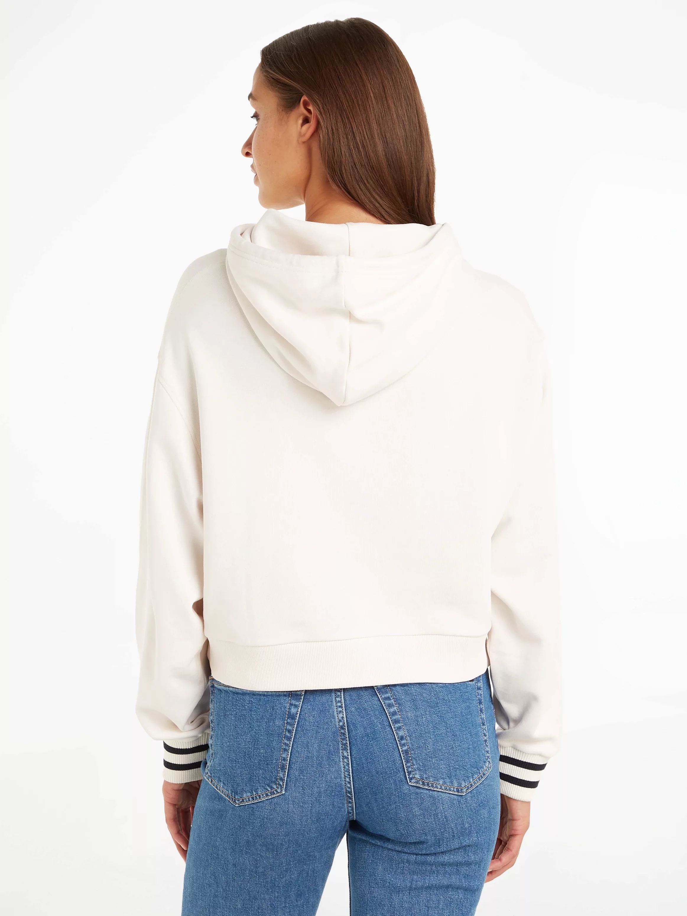 Tommy Hilfiger Kapuzensweatshirt REG MONOTYPE SLV CROP HOODIE mit markantem günstig online kaufen