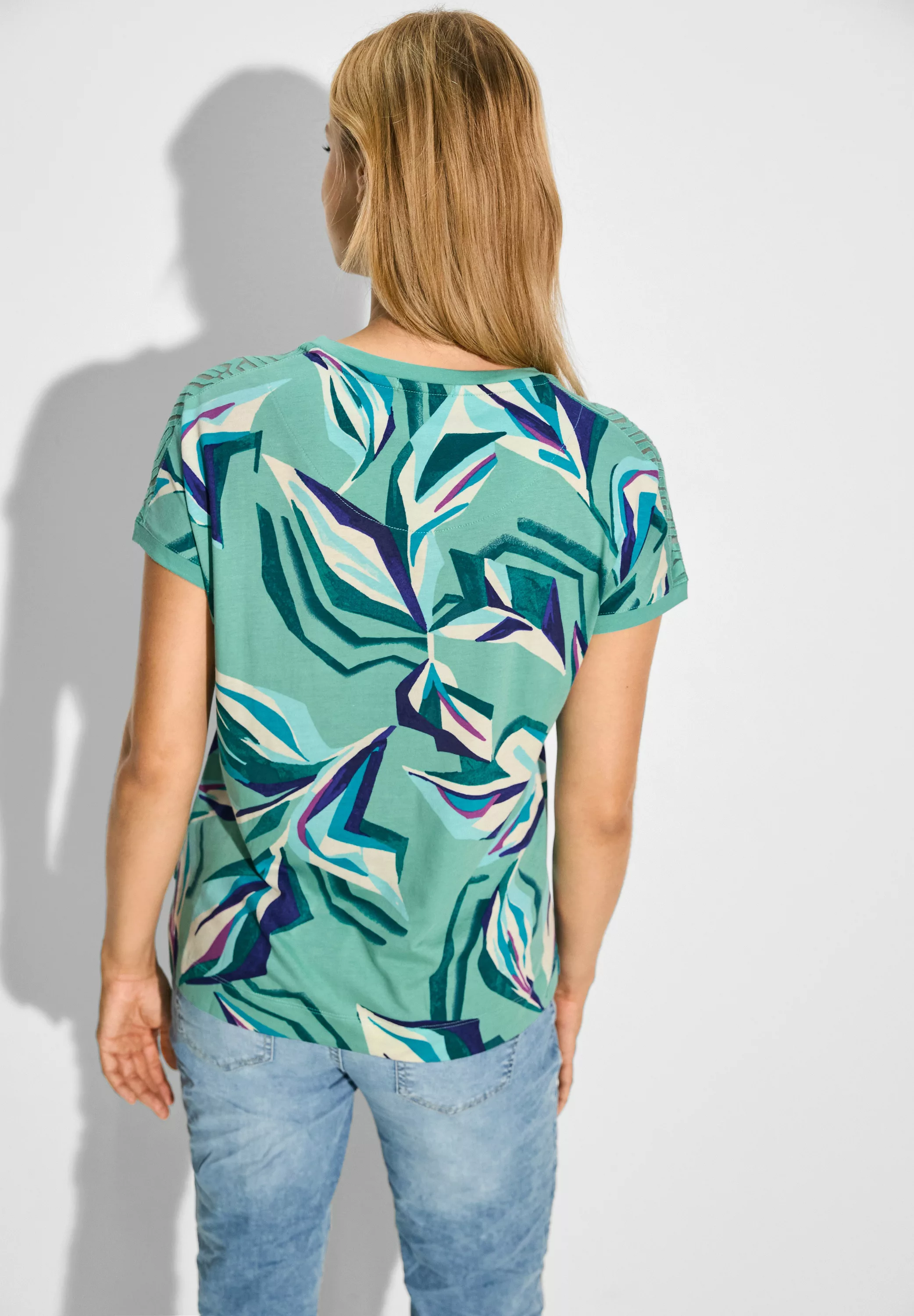 Cecil Kurzarmshirt - kurzarm Shirt mit Floral Print - T-Shirt All-Over-Prin günstig online kaufen