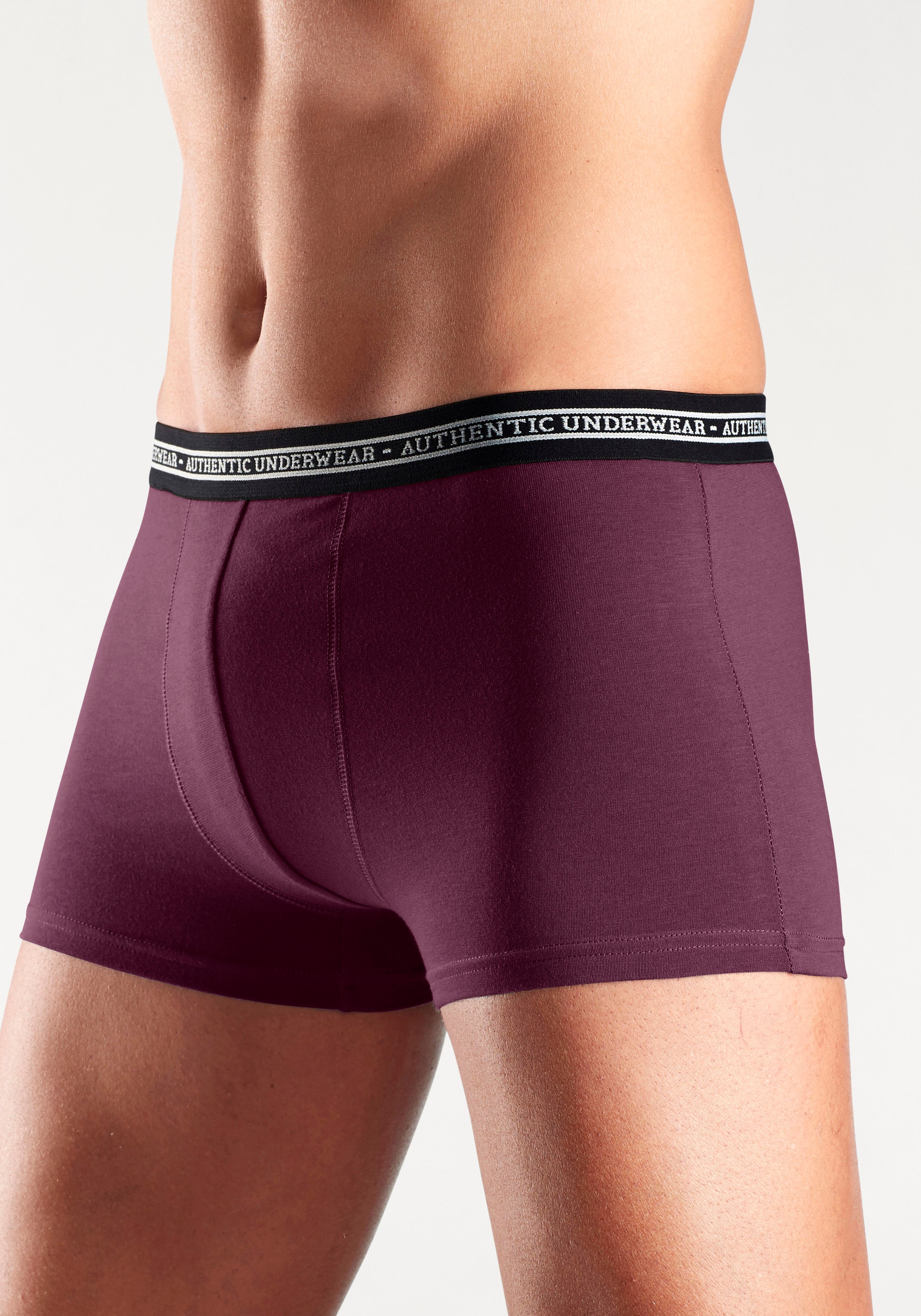 AUTHENTIC UNDERWEAR Boxer, (Packung, 4 St.), schwarzer Webbund mit Logoschr günstig online kaufen