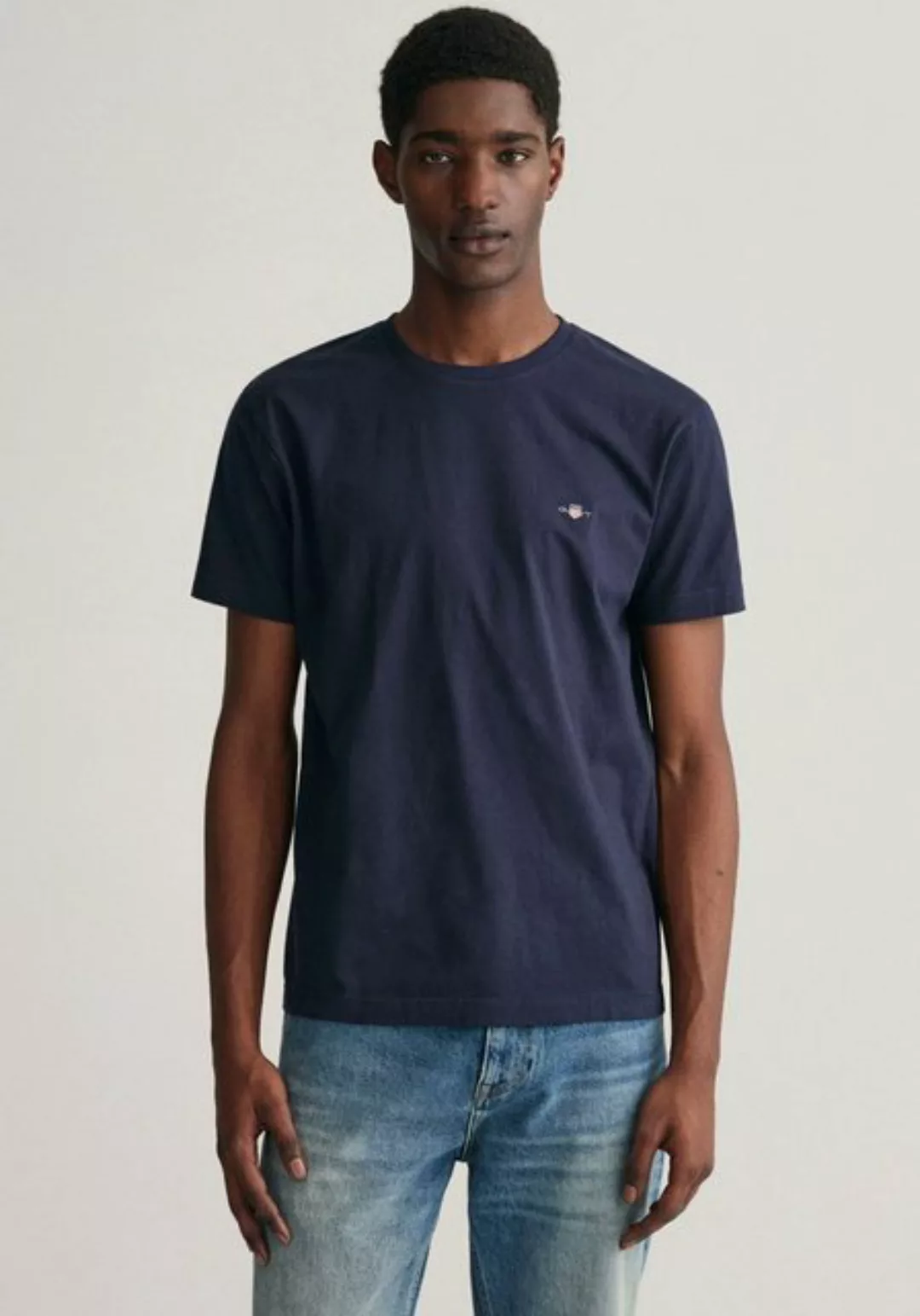 Gant T-Shirt SLIM SHIELD SS T-SHIRT mit Logostickerei auf der Brust günstig online kaufen
