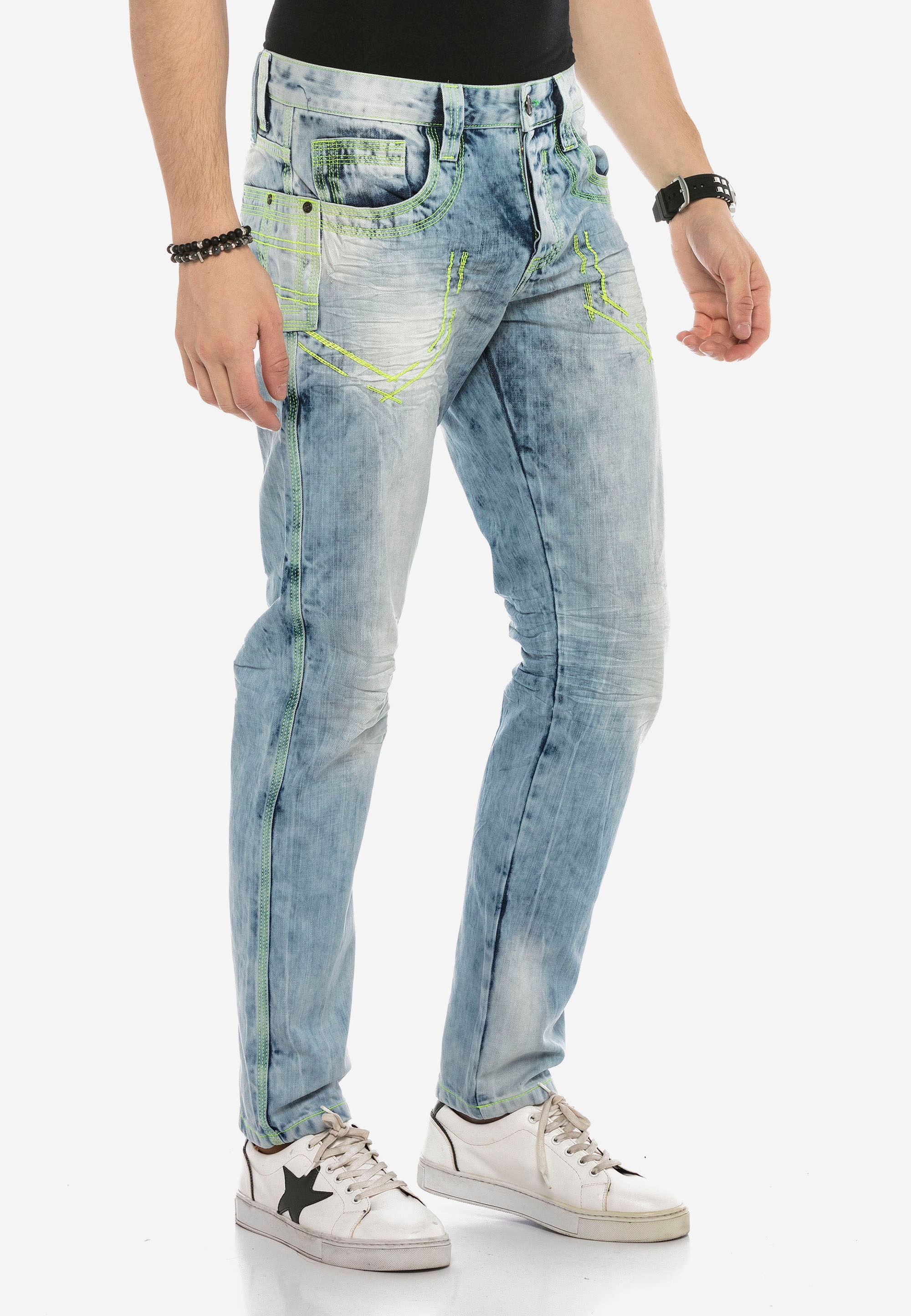 Cipo & Baxx Bequeme Jeans, mit heller Waschung günstig online kaufen