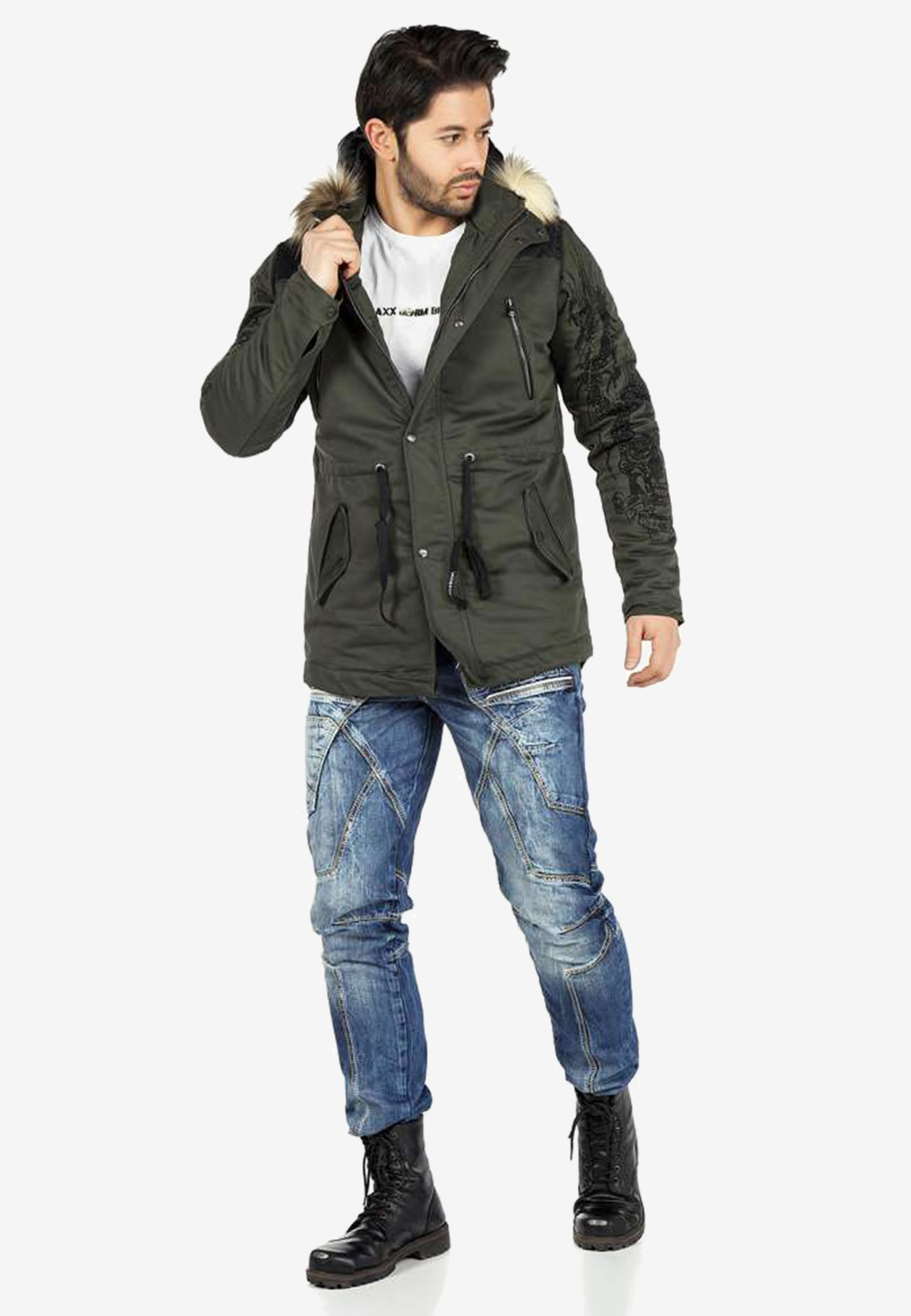 Cipo & Baxx Winterjacke, mit Kapuze und Stickereien günstig online kaufen