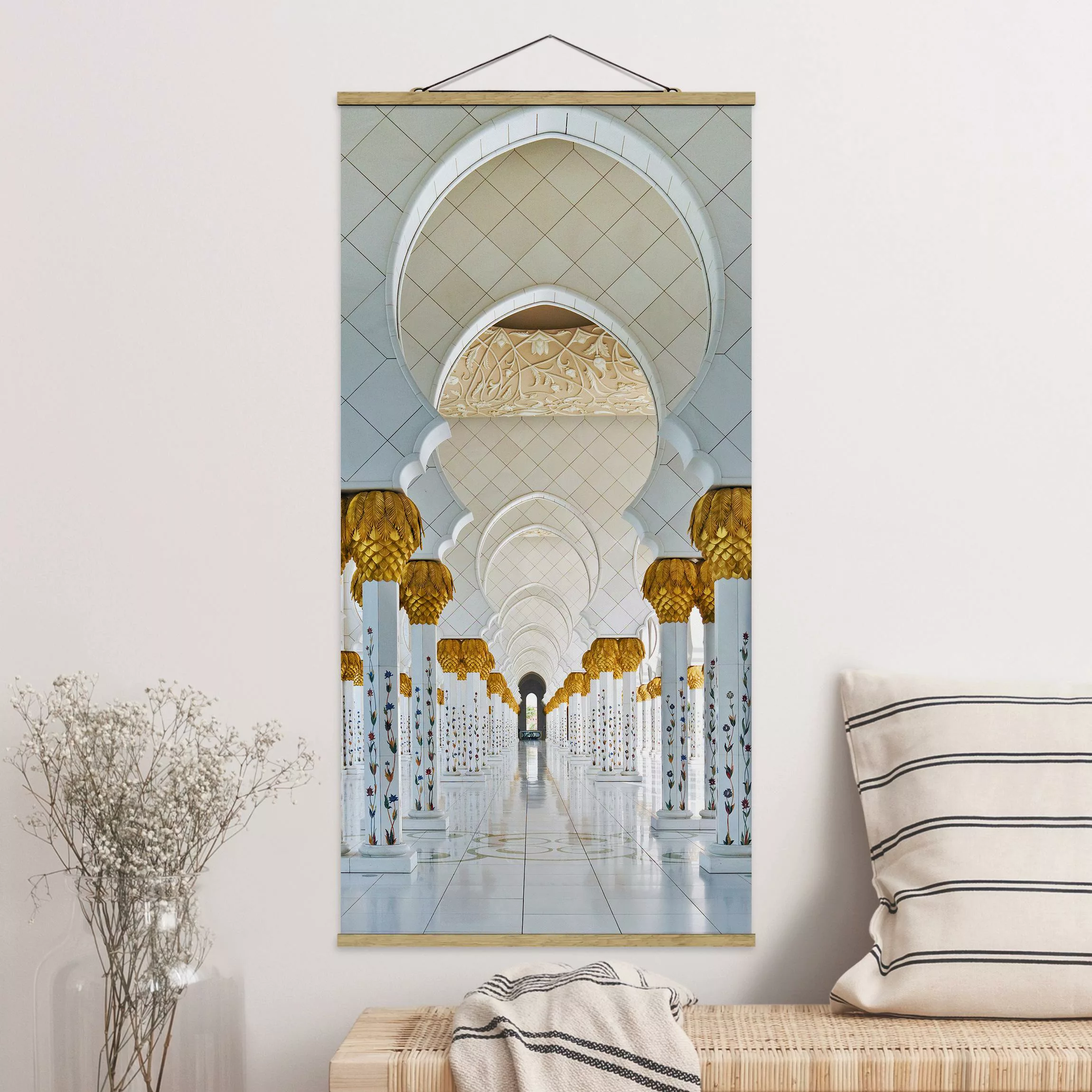 Stoffbild Architektur mit Posterleisten - Hochformat Moschee in Abu Dhabi günstig online kaufen
