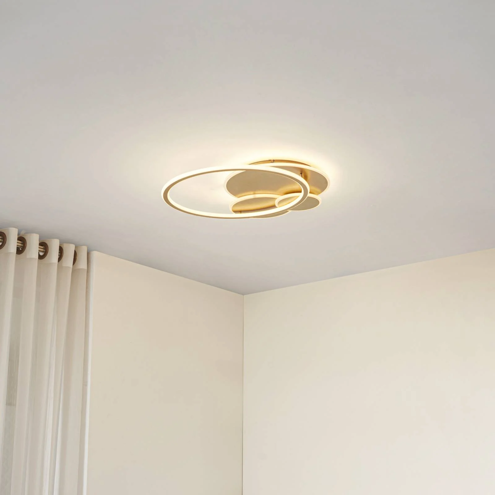 Lucande LED-Deckenleuchte Circulo, gold, 60 cm CCT, dimmbar günstig online kaufen
