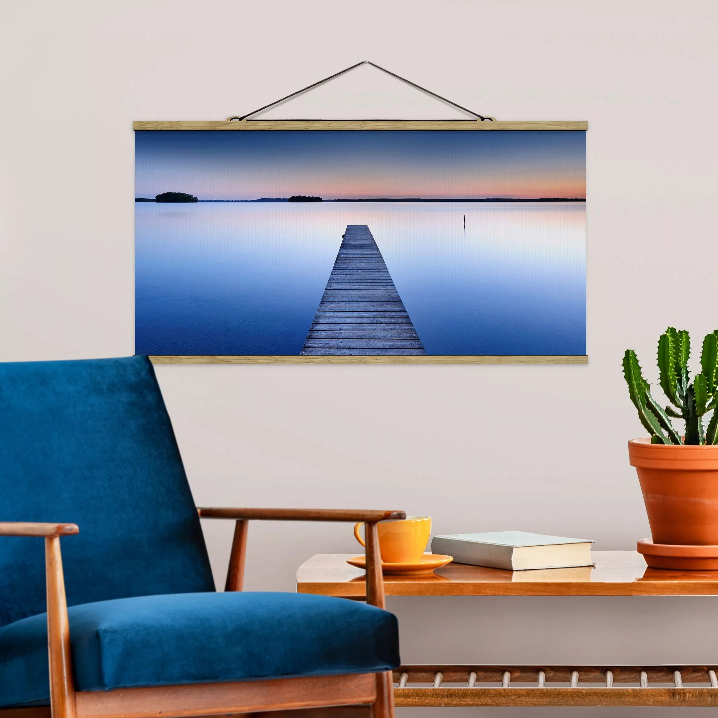 Stoffbild Landschaft mit Posterleisten - Querformat Flusssteg bei Sonnenunt günstig online kaufen