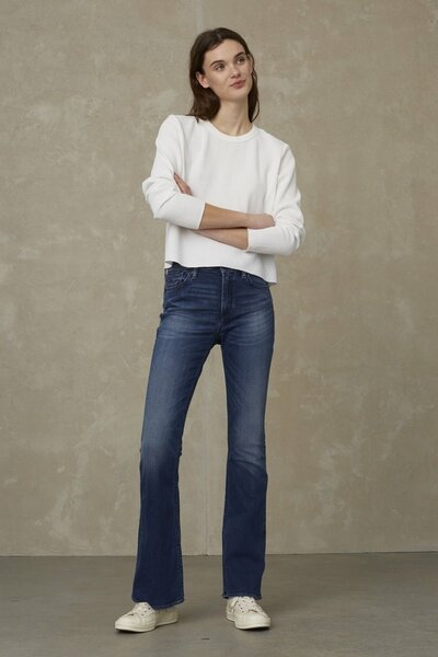 Kings Of Indigo - Jeans Aus Bio Baumwolle Mit Schlag - Marie - Clean Medium günstig online kaufen