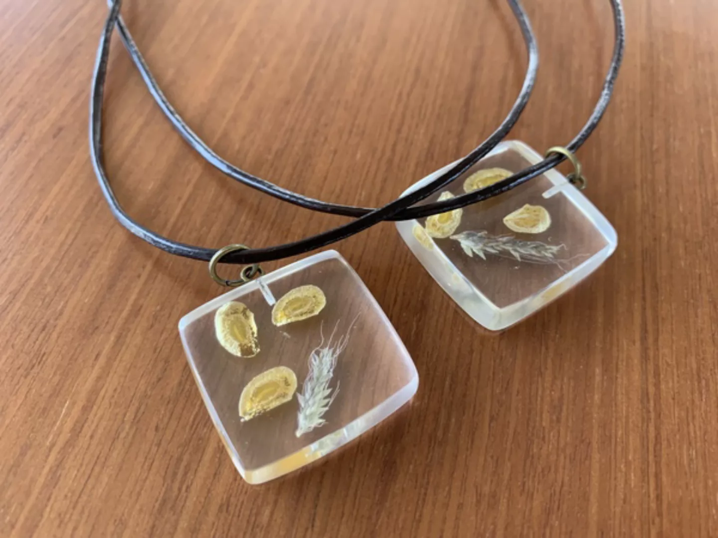 Golden Seed Halskette günstig online kaufen