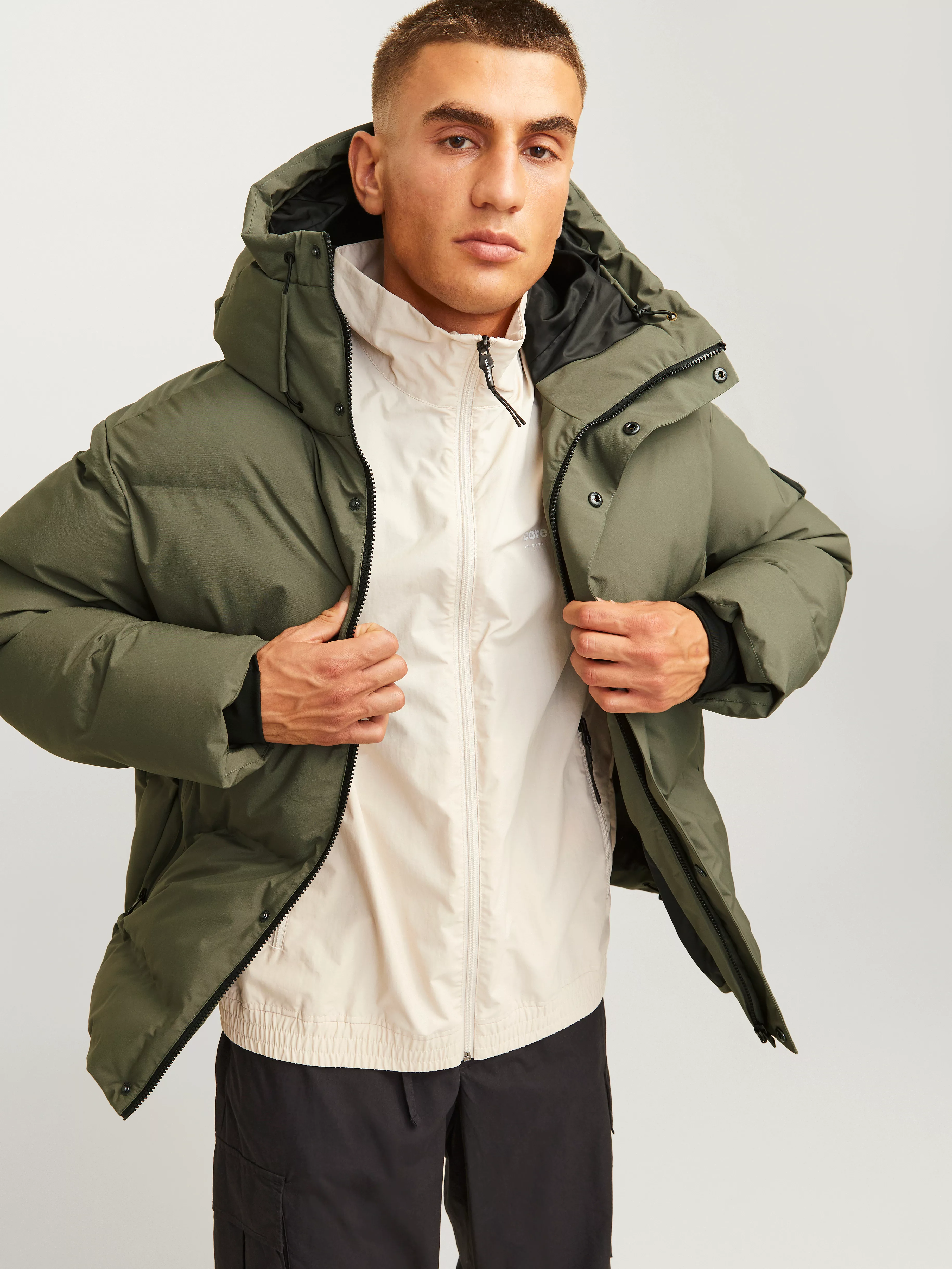 Jack & Jones Steppjacke "JCOALPHA PUFFER SN", mit Kapuze günstig online kaufen