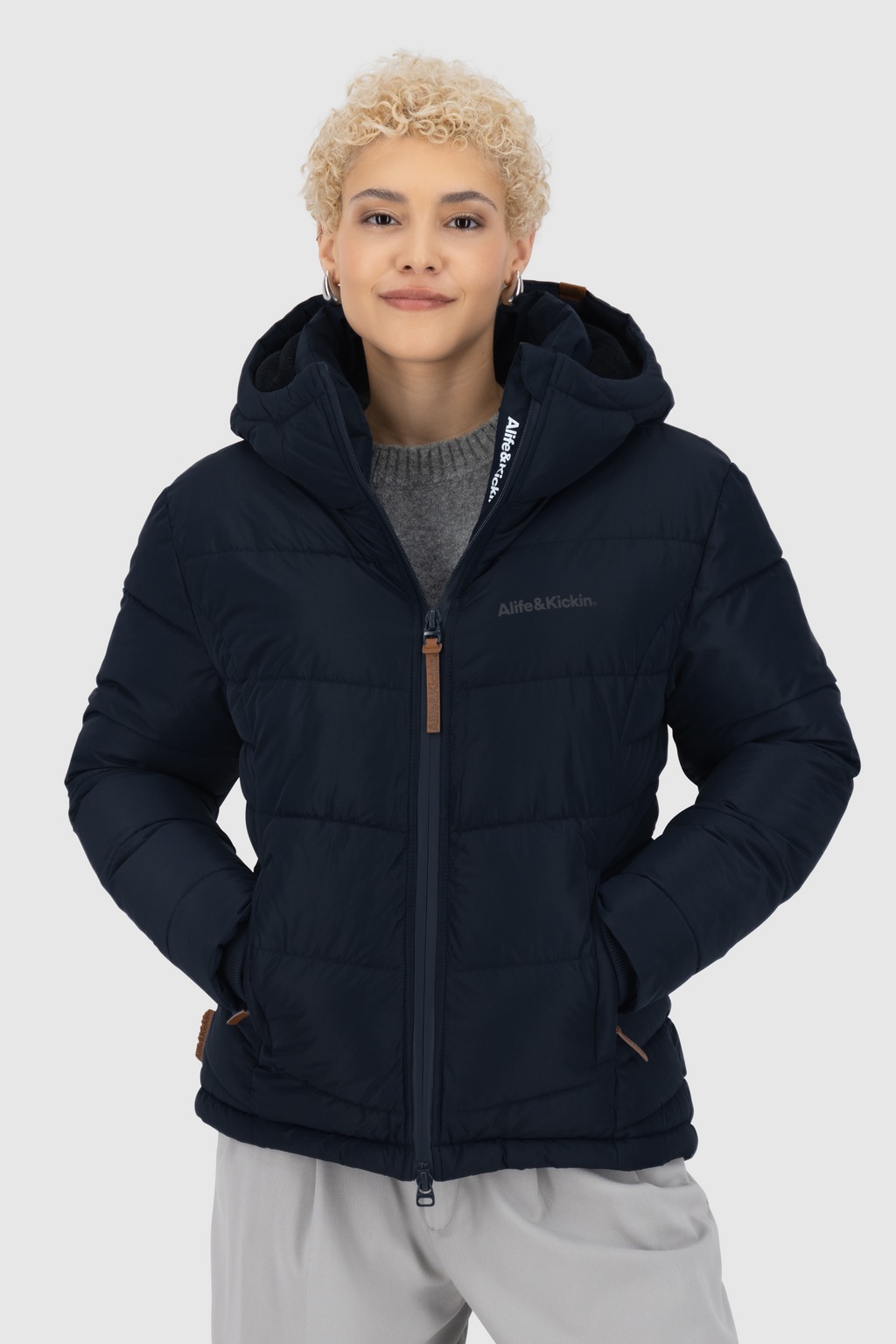 Alife & Kickin Winterjacke "Damen JUANAAK", Kurze warme Jacke mit gefüttert günstig online kaufen