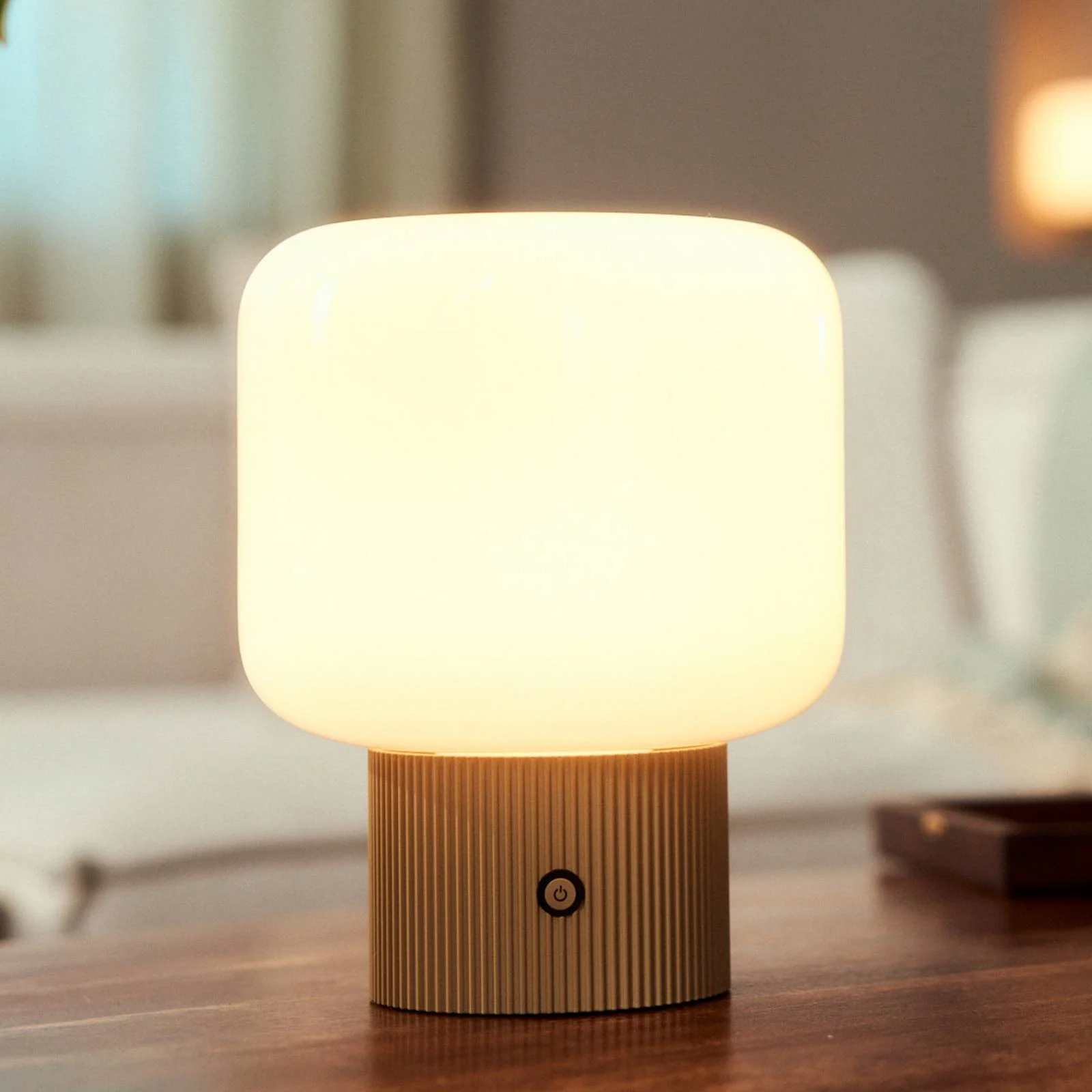 Lucande LED-Akku-Tischleuchte Katrin Palme, beige, Glas günstig online kaufen