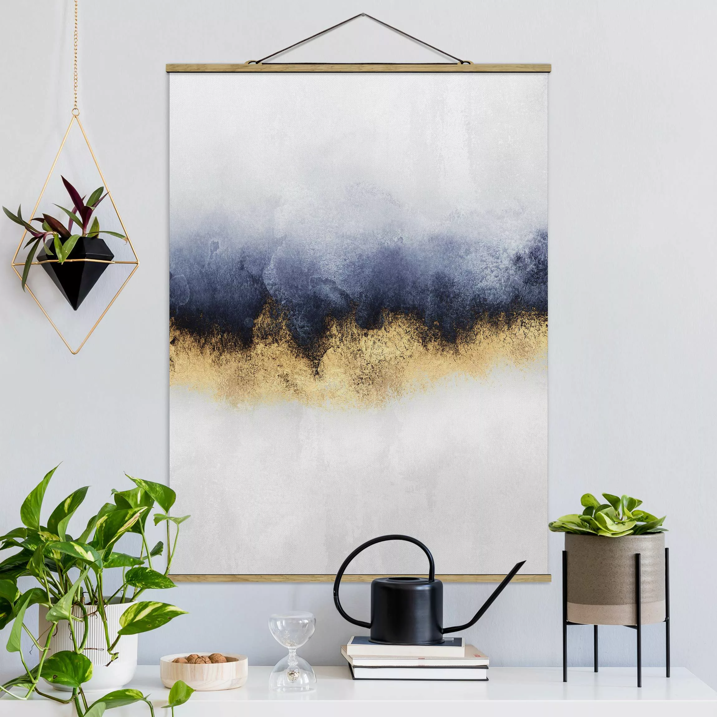 Stoffbild Abstrakt mit Posterleisten - Hochformat Wolkenhimmel mit Gold günstig online kaufen