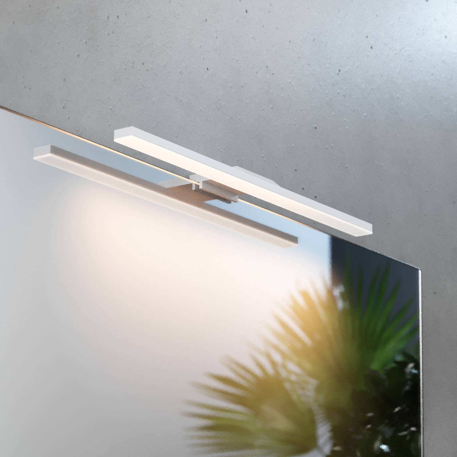 LED-Spiegelleuchte Triga, IP44, weiß, 40cm, 4.000K günstig online kaufen