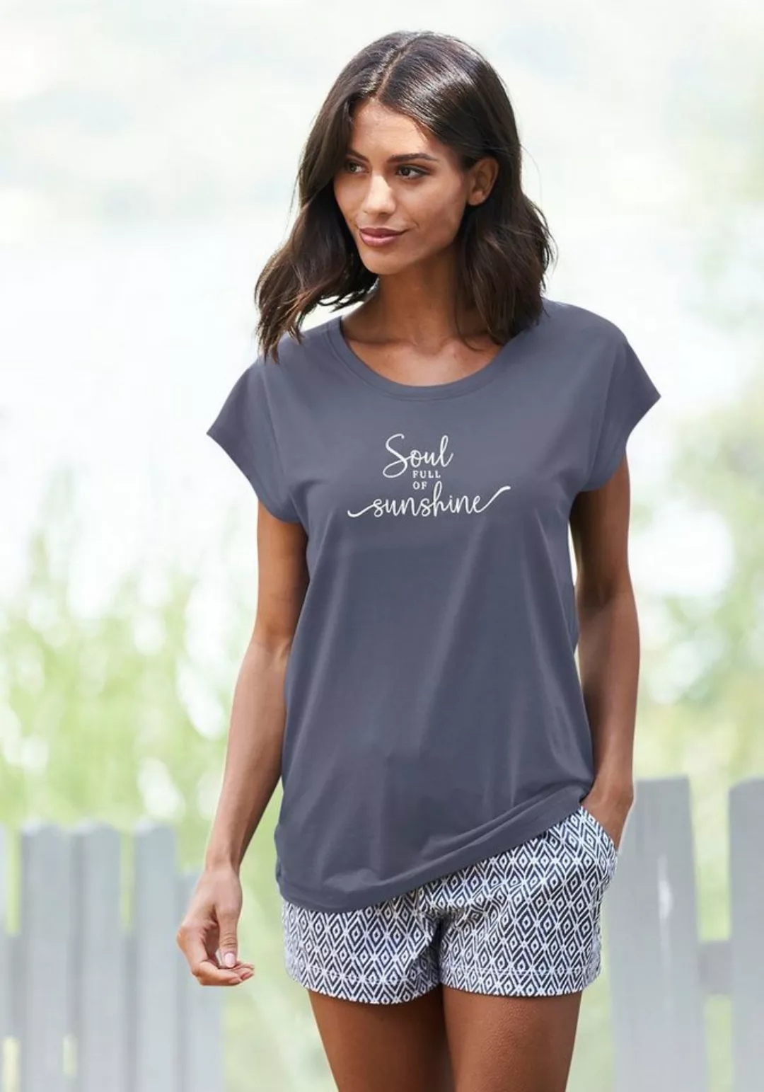 Vivance Dreams T-Shirt, mit Sommer-Statementdruck günstig online kaufen