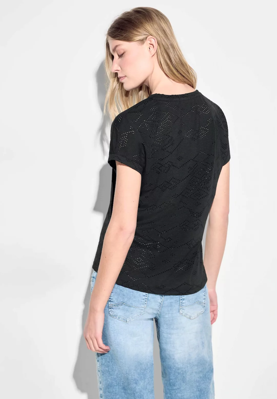 Cecil T-Shirt mit Lochmuster in Ornamentform günstig online kaufen