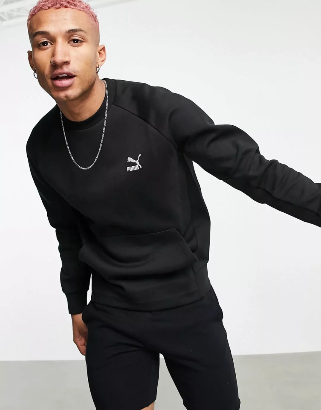 PUMA – Classics Tech – Sweatshirt in Schwarz günstig online kaufen