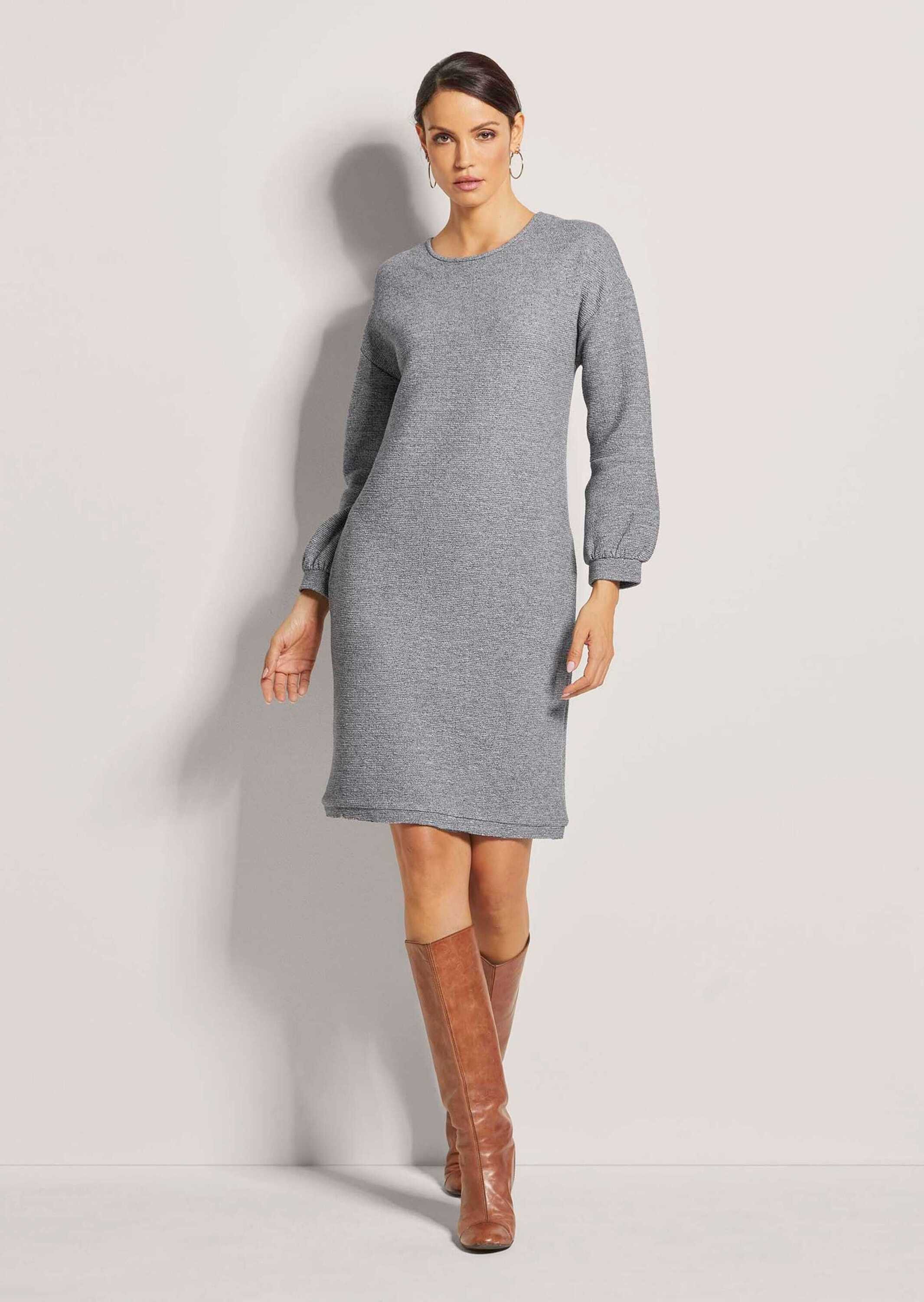 MADELEINE Midikleid Lässiges Rundhals-Kleid mit Taschen günstig online kaufen