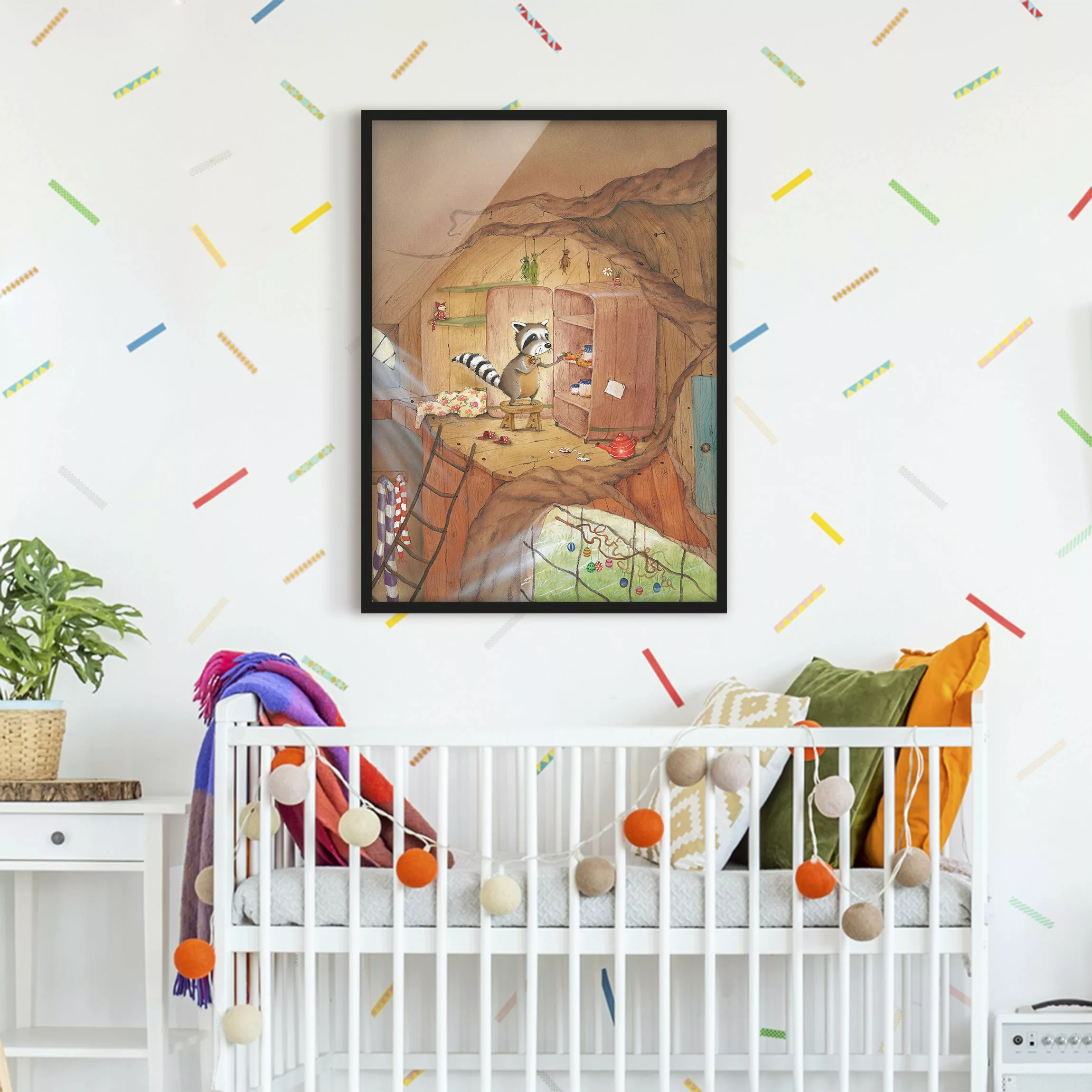 Bild mit Rahmen Kinderzimmer - Hochformat Wassili Waschbär - Wassili am Küc günstig online kaufen