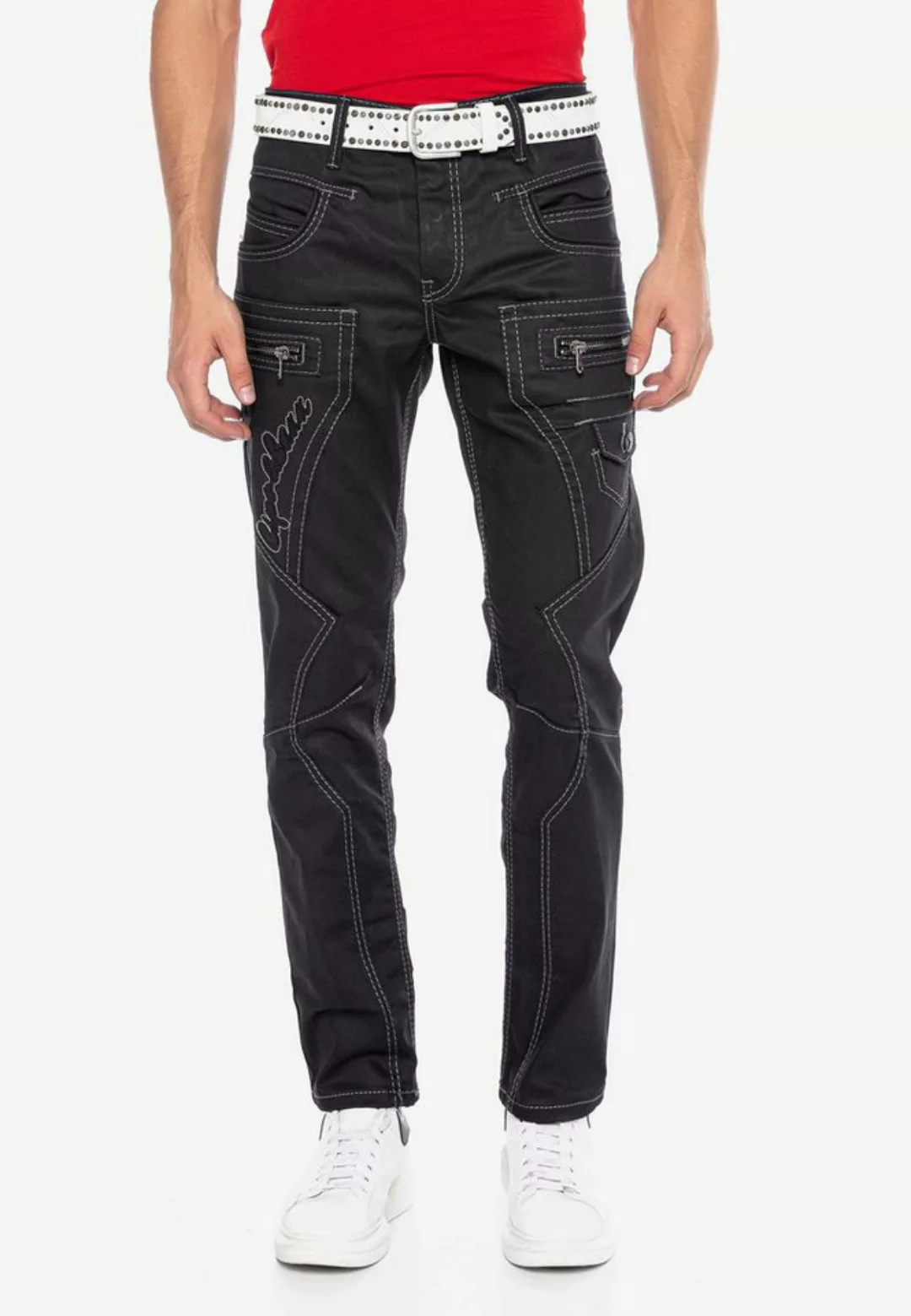 Cipo & Baxx Bequeme Jeans, mit kontrastierenden Ziernähten günstig online kaufen