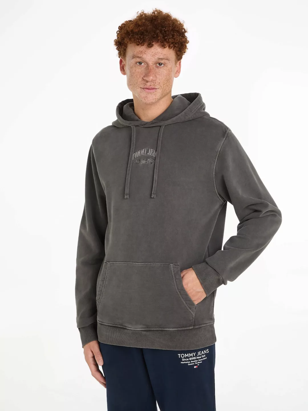 Tommy Jeans Kapuzensweatshirt "TJM REG ARCH VARSITY HOODIE", mit Tommy Jean günstig online kaufen