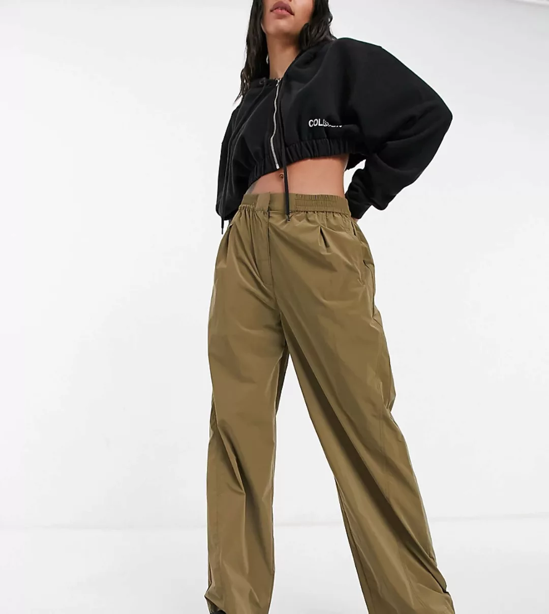 COLLUSION – Locker geschnittene Hose aus Nylon in dunklem Khaki-Grün günstig online kaufen