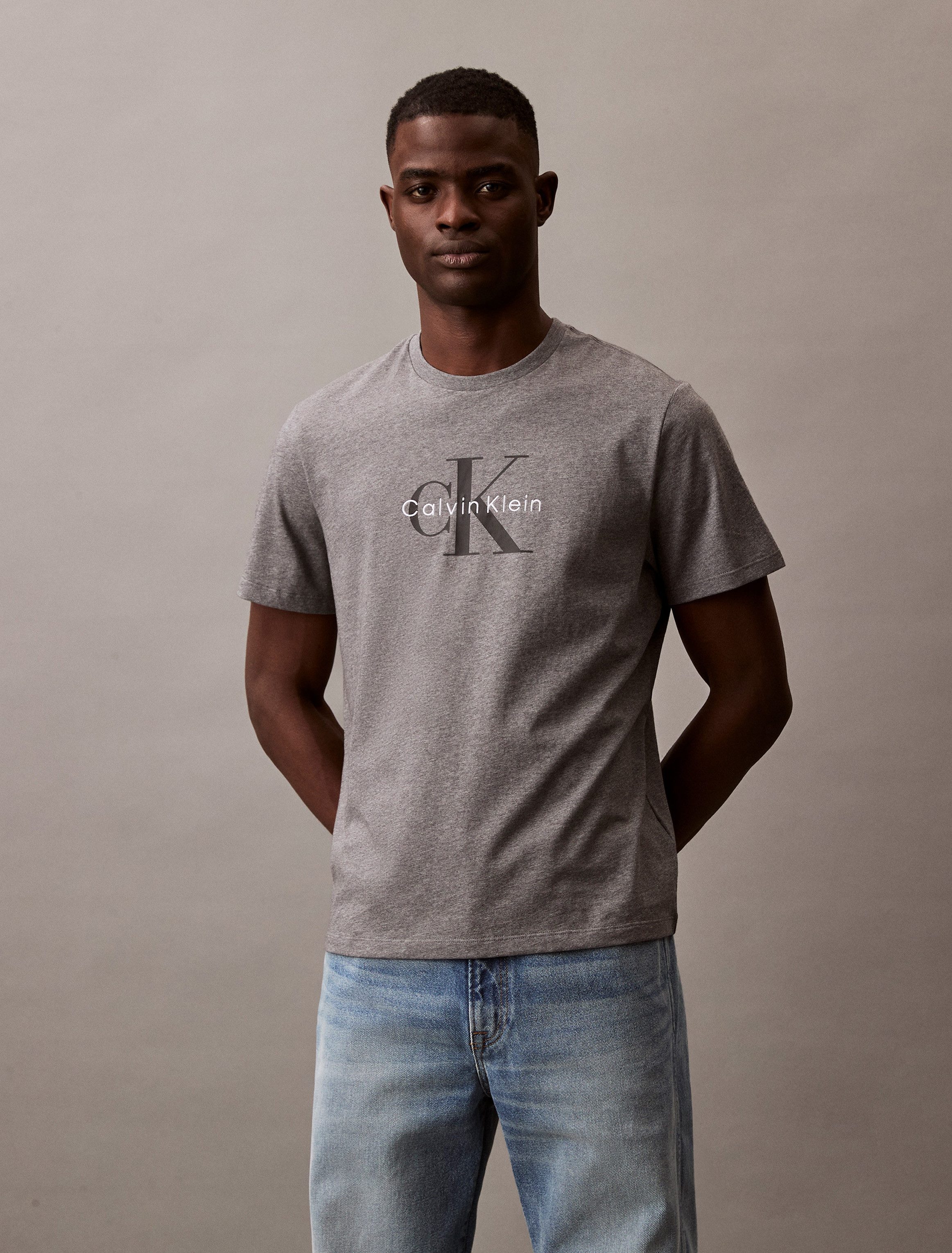 Calvin Klein Jeans T-Shirt "SS Hero Monologo Tee 20s", Mit Rundhalsausschni günstig online kaufen