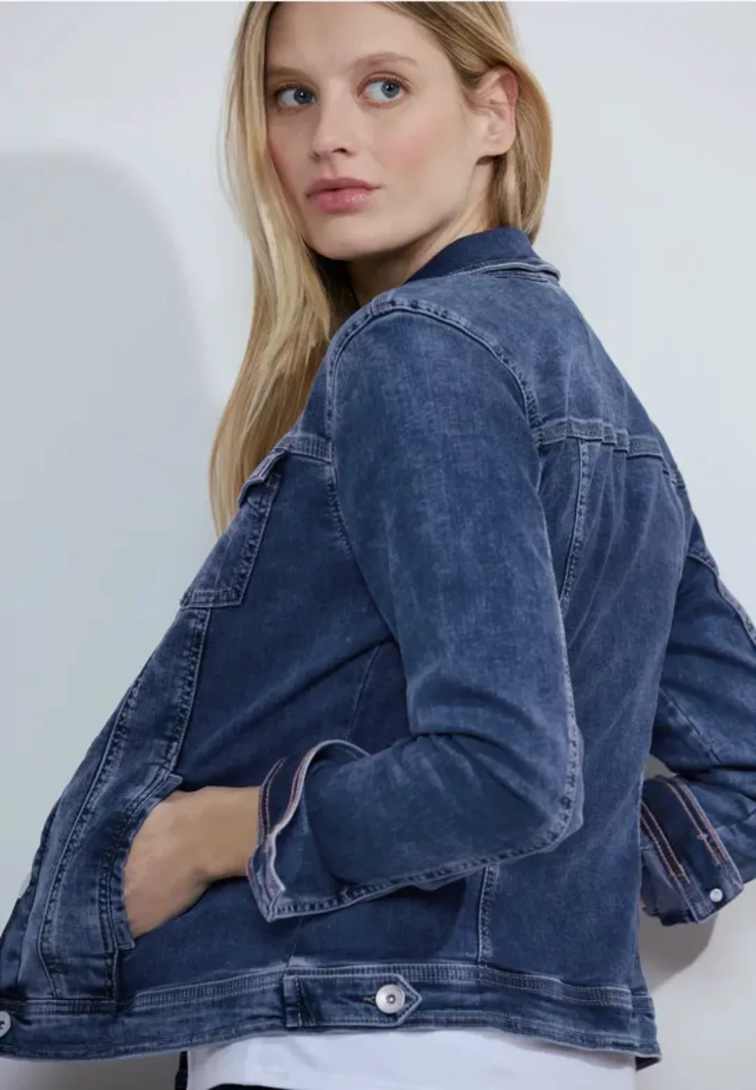 Blaue Jeansjacke günstig online kaufen