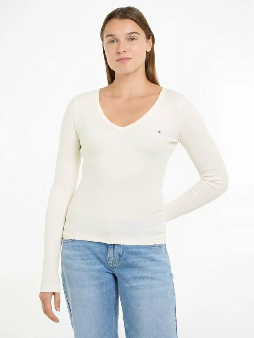 Tommy Jeans Langarmshirt TJW SLIM ESSENTIAL RIB V LS mit Logostickerei günstig online kaufen