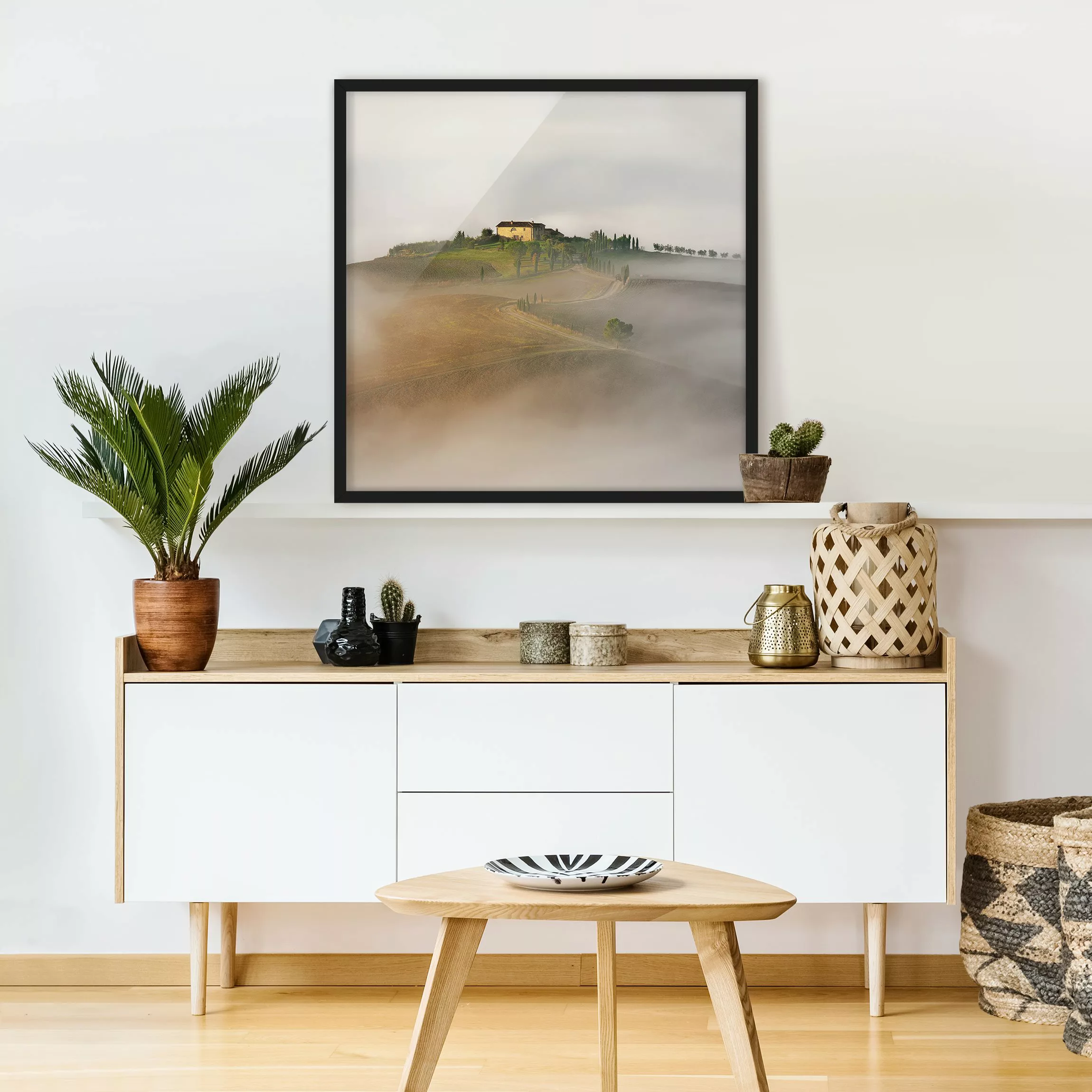 Bild mit Rahmen Natur & Landschaft - Quadrat Morgennebel in der Toskana günstig online kaufen