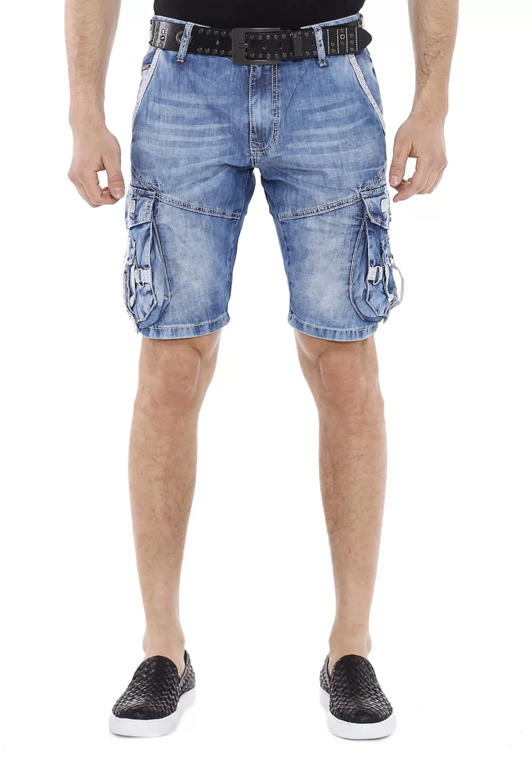 Cipo & Baxx Shorts, mit schicken Cargotaschen günstig online kaufen