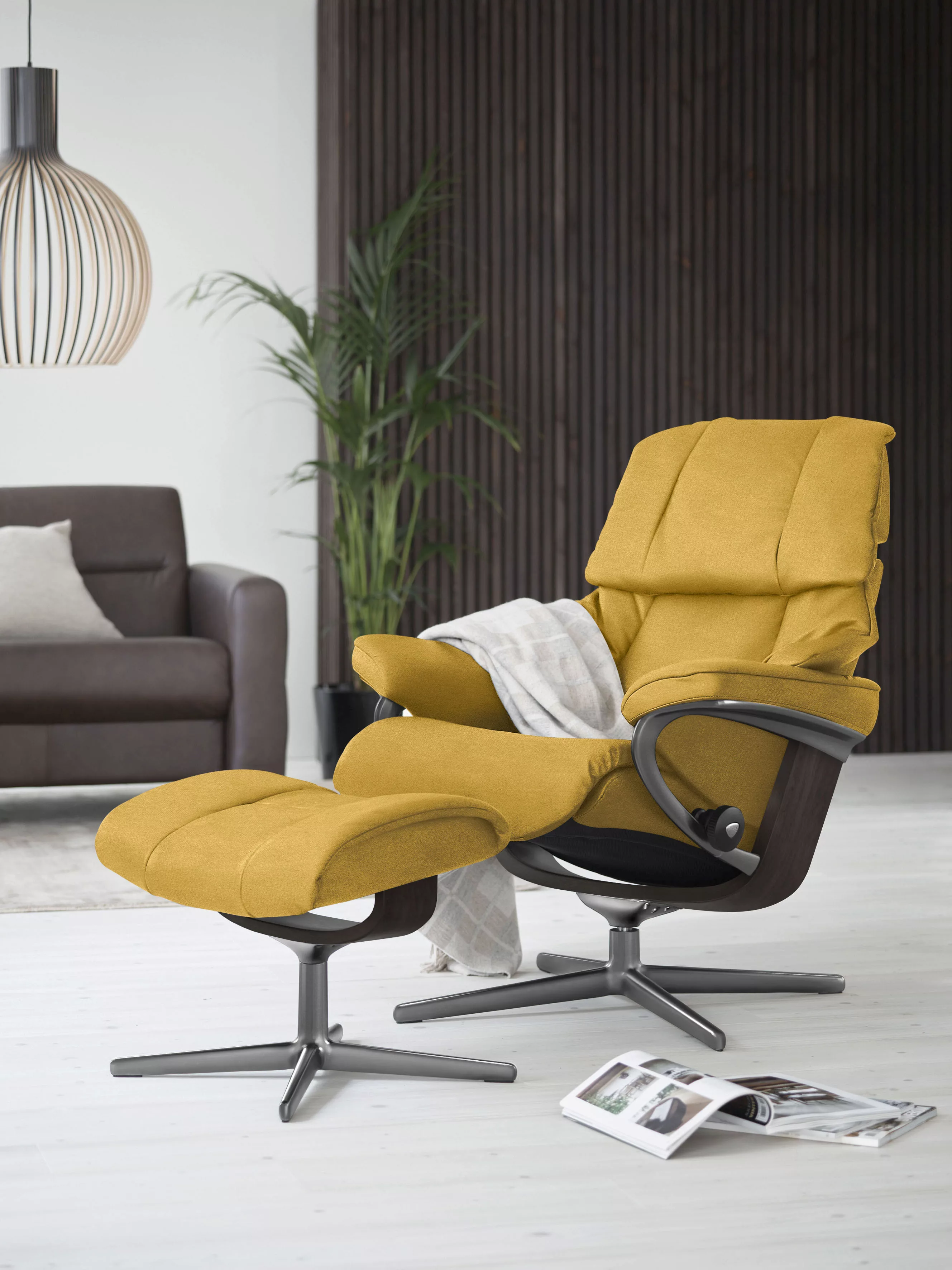 Stressless Relaxsessel "Reno", mit Cross Base, Größe S, M & L, Holzakzent W günstig online kaufen