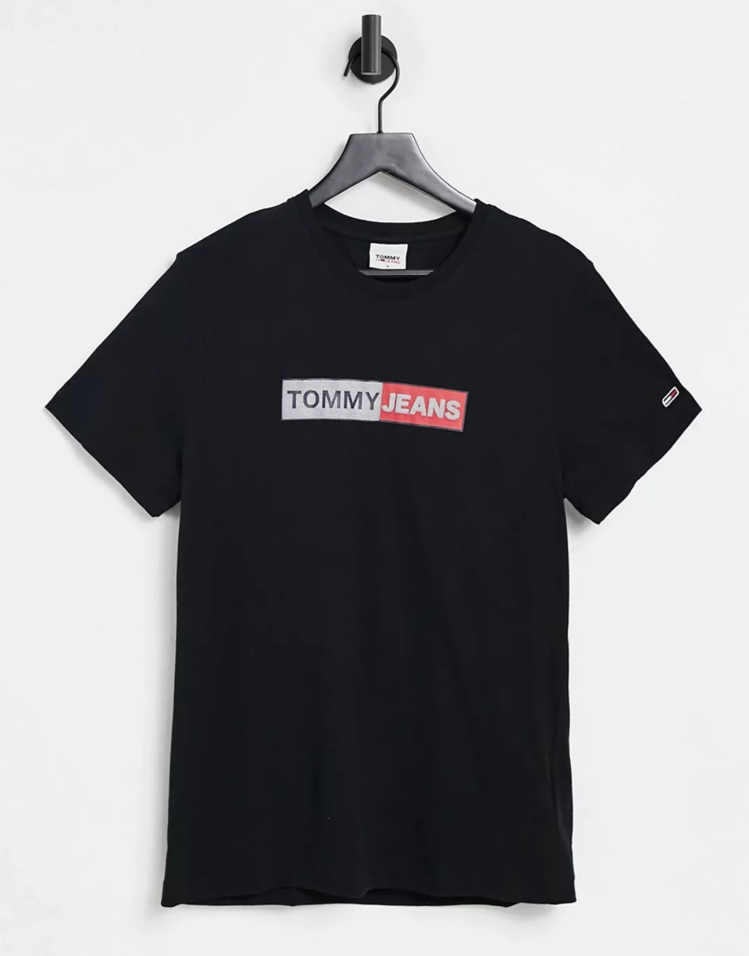 Tommy Jeans – T-Shirt in Schwarz mit metallisch glänzendem Logo günstig online kaufen