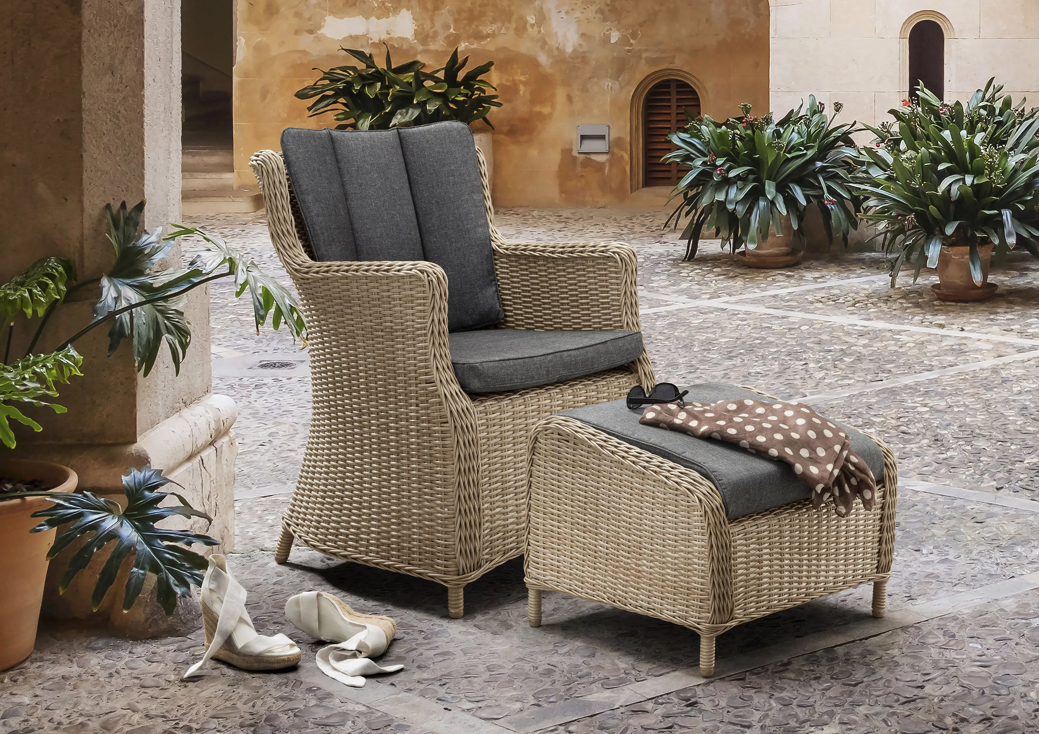 Destiny Gartenlounge-Set "LUNA CASA", (4 tlg.), Polyrattan, Sessel mit Fußh günstig online kaufen