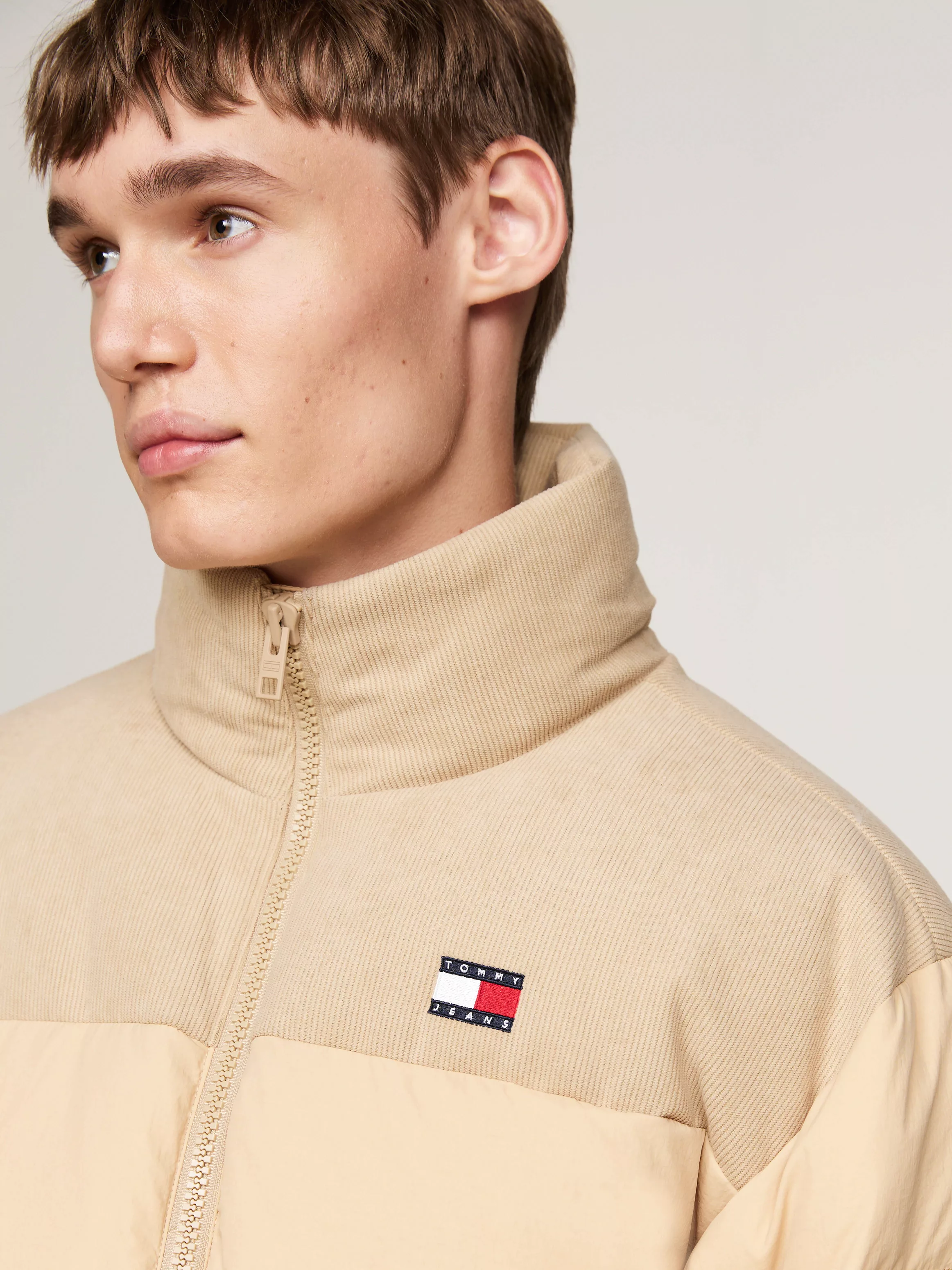 Tommy Jeans Steppjacke "TJM CORD MIX ALASKA PUFFER", mit Cord-Einsätze auf günstig online kaufen