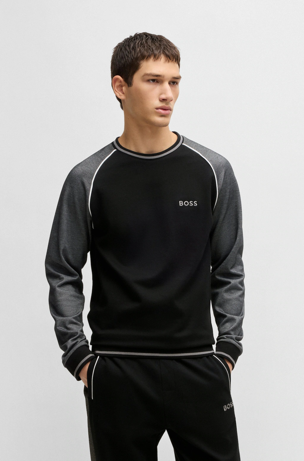 BOSS Sweatshirt, mit kontrastfarbenen Details günstig online kaufen