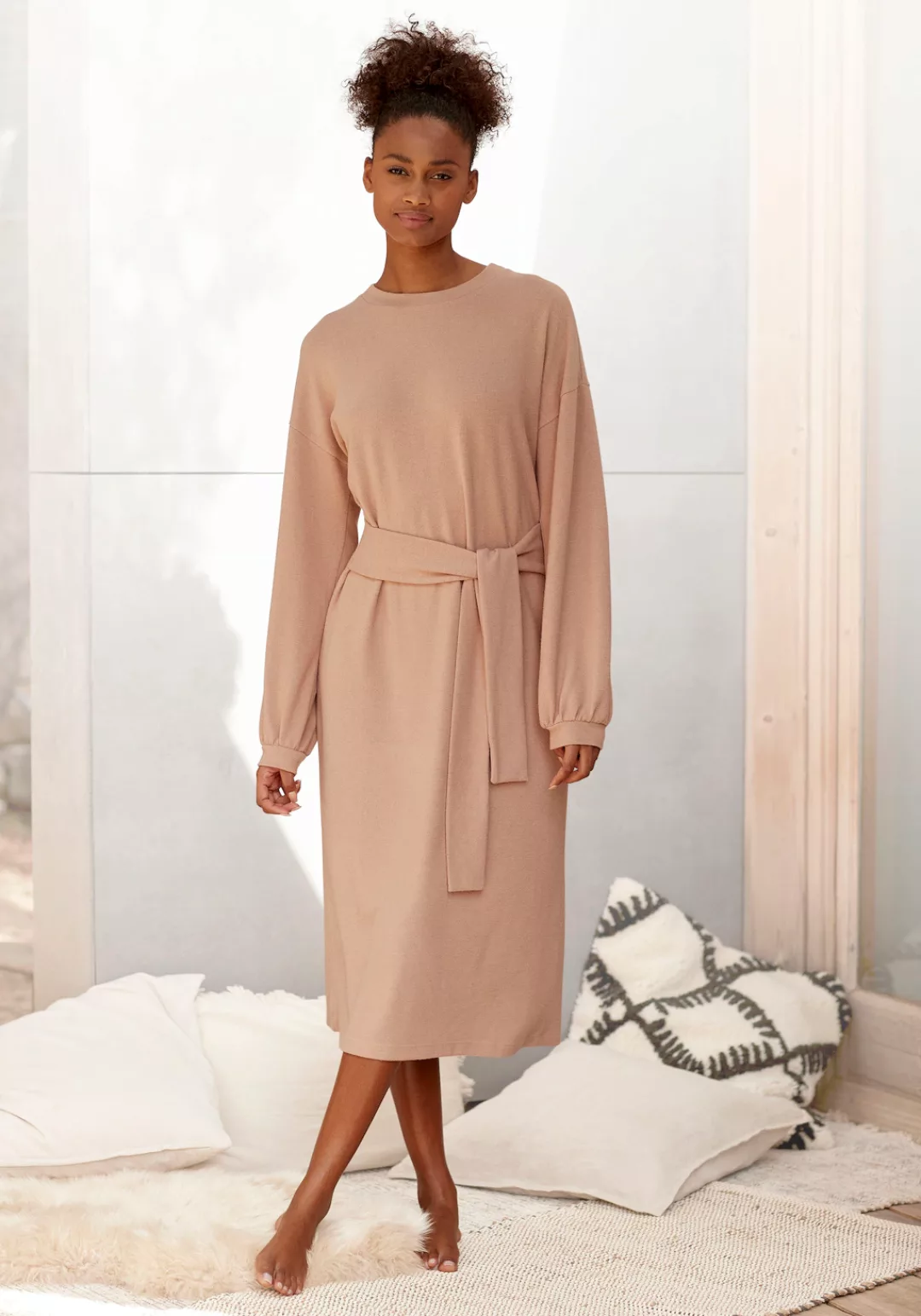 LASCANA Strickkleid -Loungekleid mit Taillengürtel, Loungewear günstig online kaufen