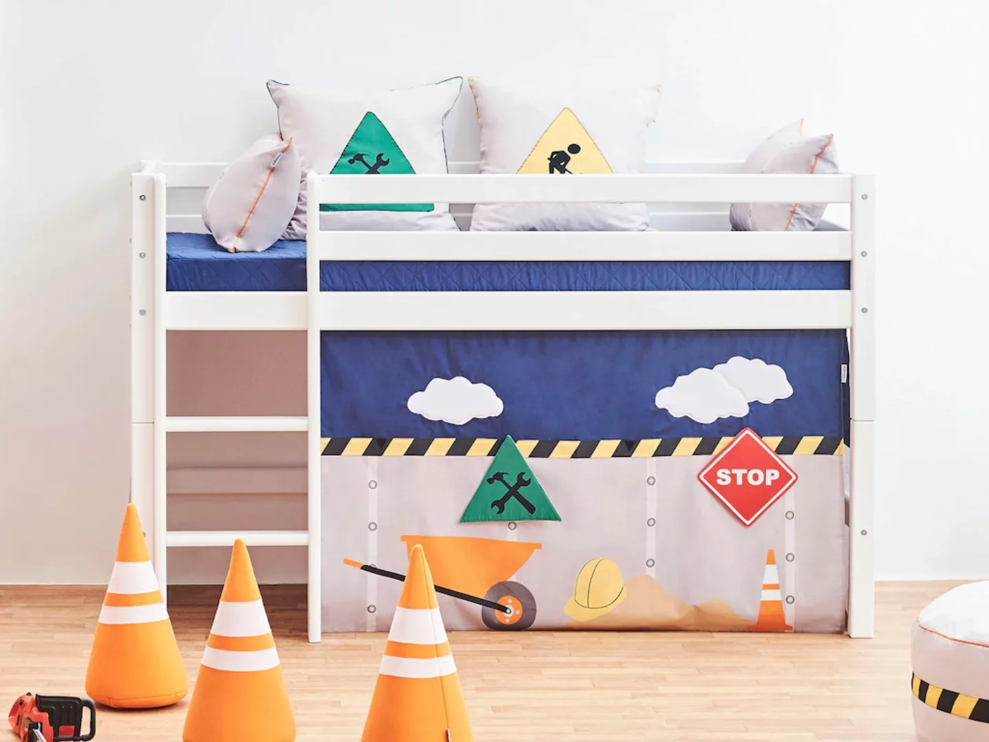 Hoppekids Hochbett «Construction» mit Baustellen-Vorhang Matratze 2 Größen günstig online kaufen