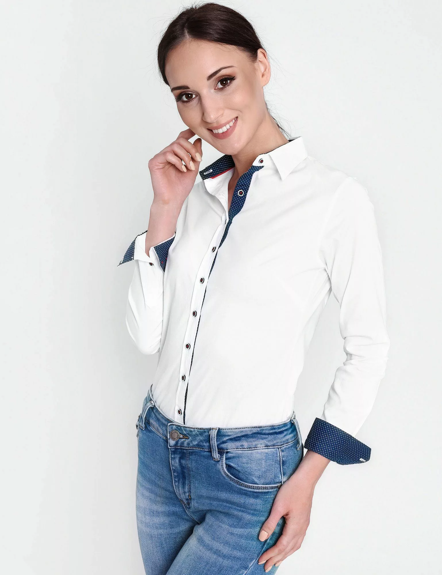 HEVENTON Hemdbluse tailliert, mit kontrastreichen Details günstig online kaufen