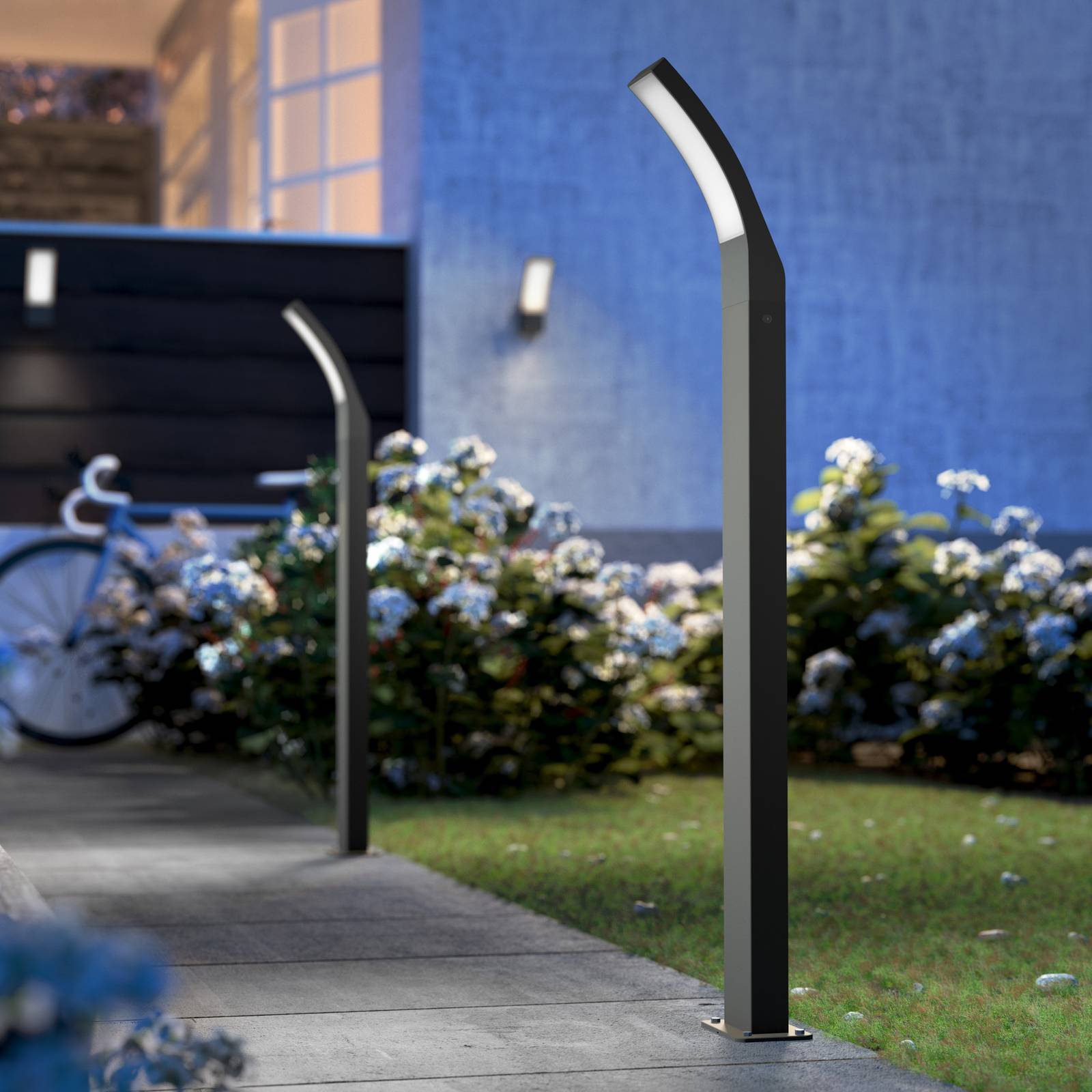 Philips Splay LED-Wegelampe anthrazit H 96cm 4000K günstig online kaufen