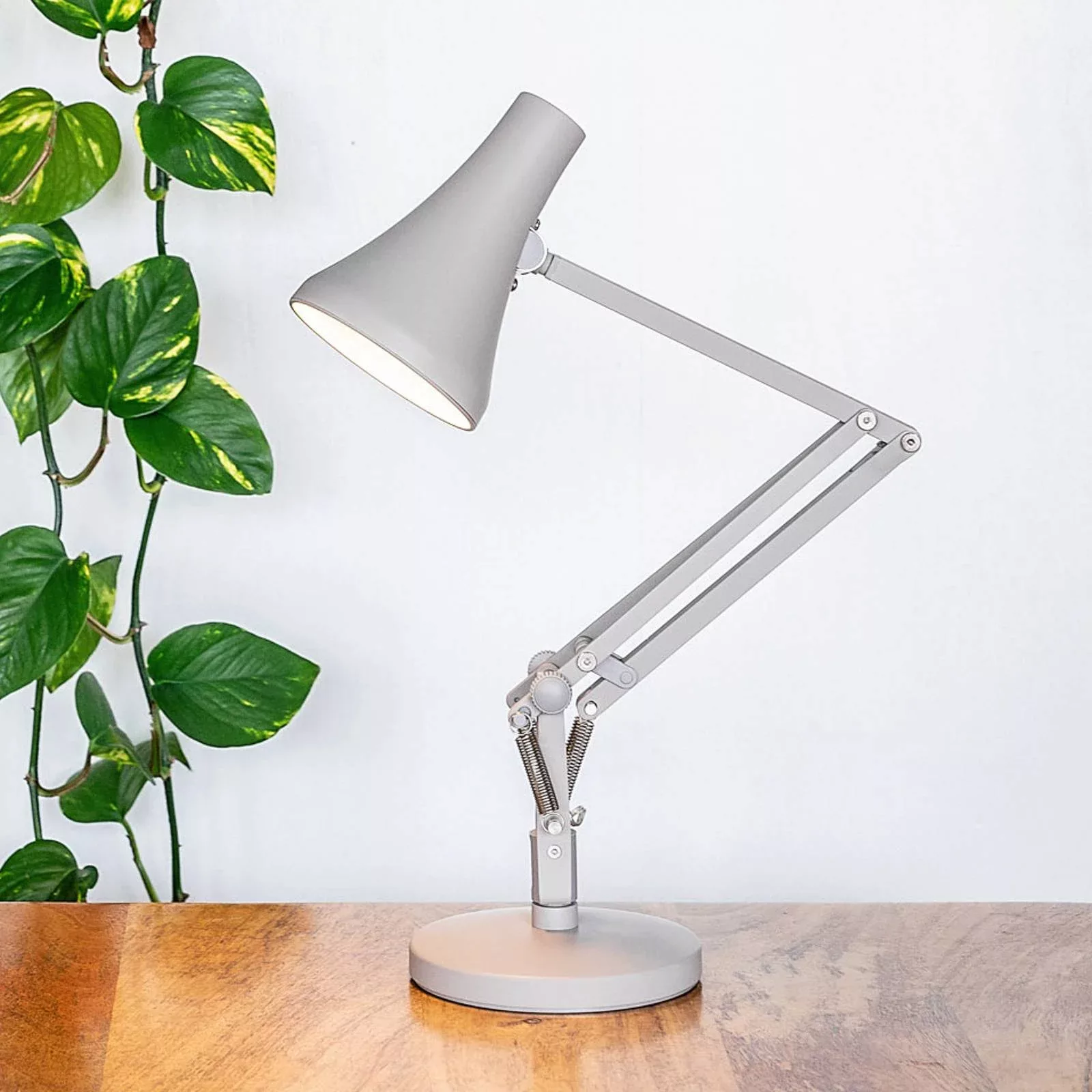 Anglepoise 90 Mini Mini LED-Tischlampe USB beige günstig online kaufen