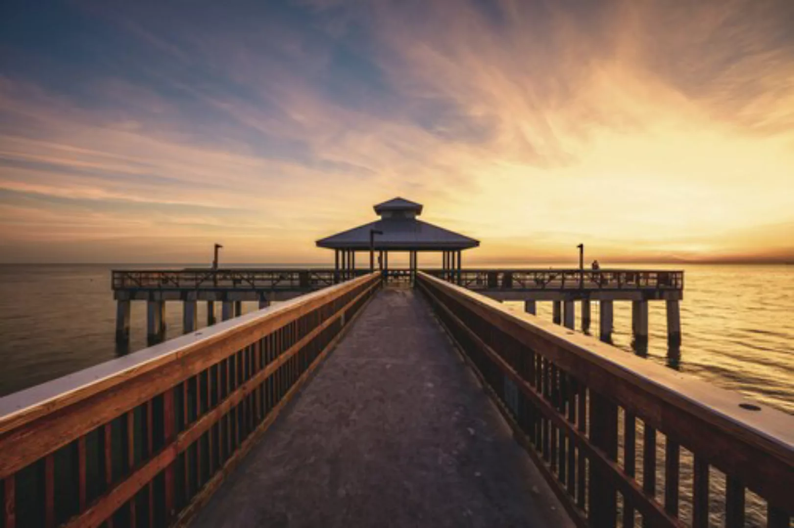 Papermoon Fototapete »HOLZ-BRÜCKE-FLORIDA PIER STEG MEER SEE STRAND SONNE« günstig online kaufen