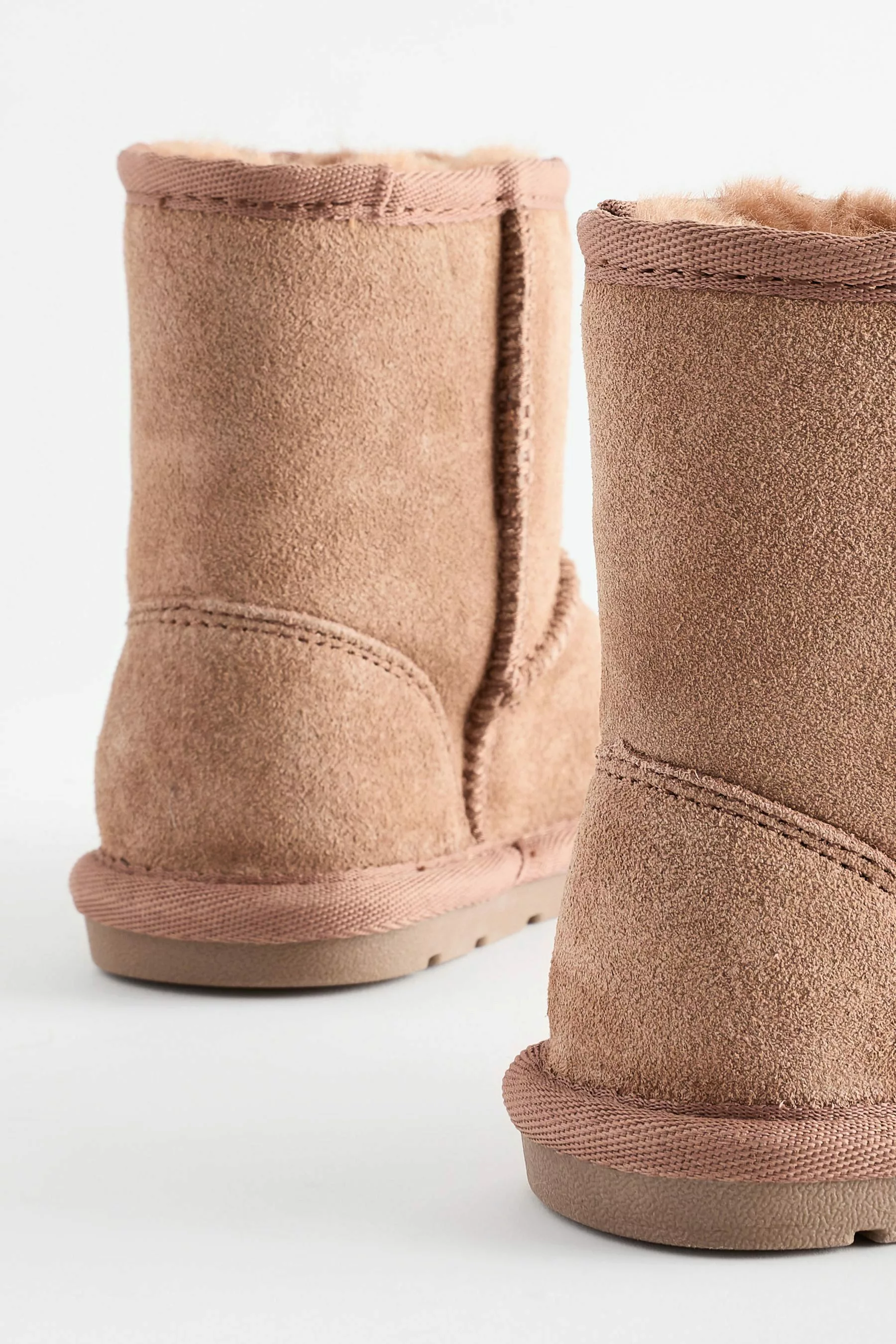 Next Hohe Schlupfstiefel aus Veloursleder Schlupfstiefel günstig online kaufen