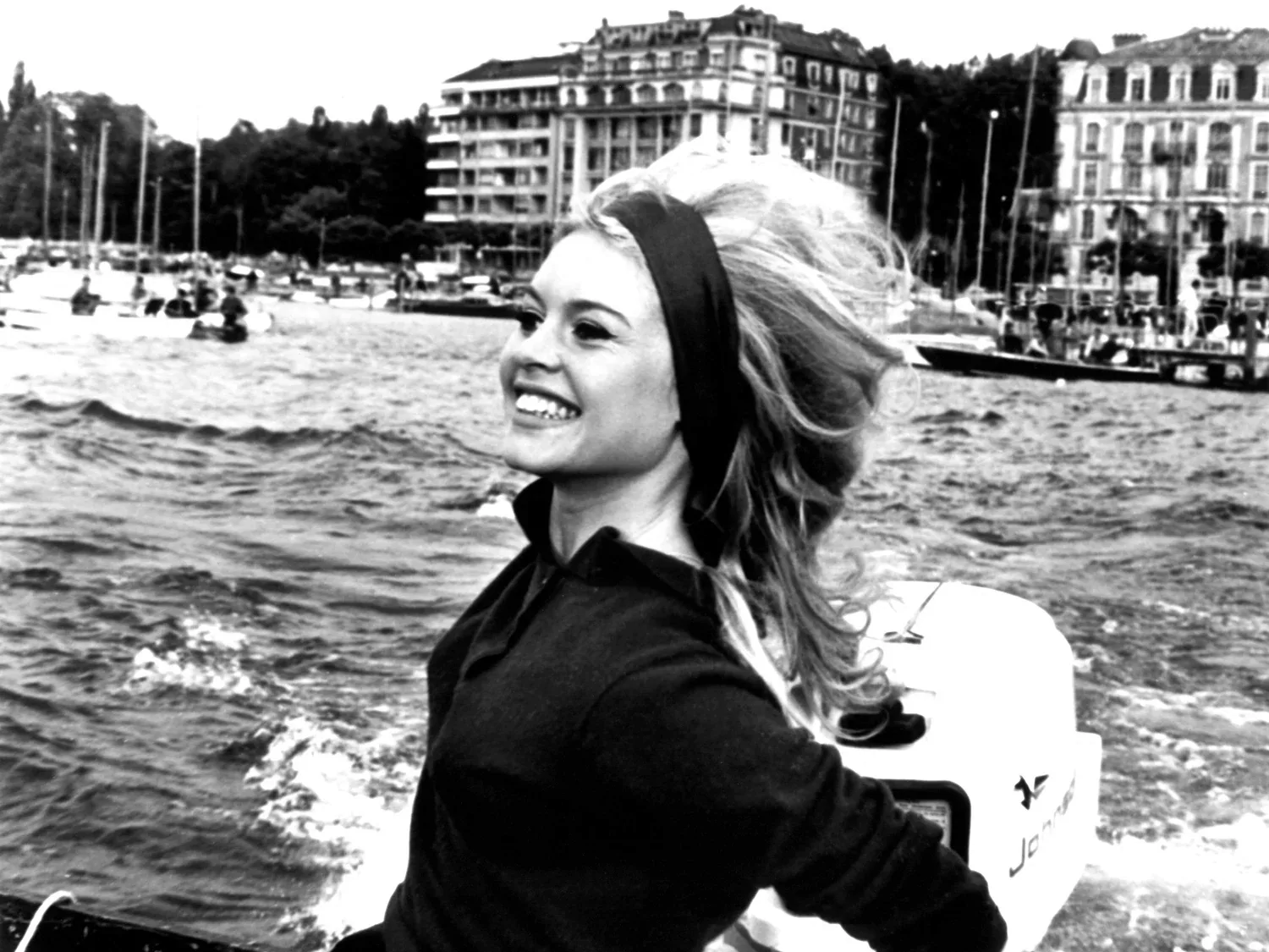 queence Acrylglasbild "Venezia", Schwarz-Weiß-Stars-Frau, Brigitte Bardot, günstig online kaufen