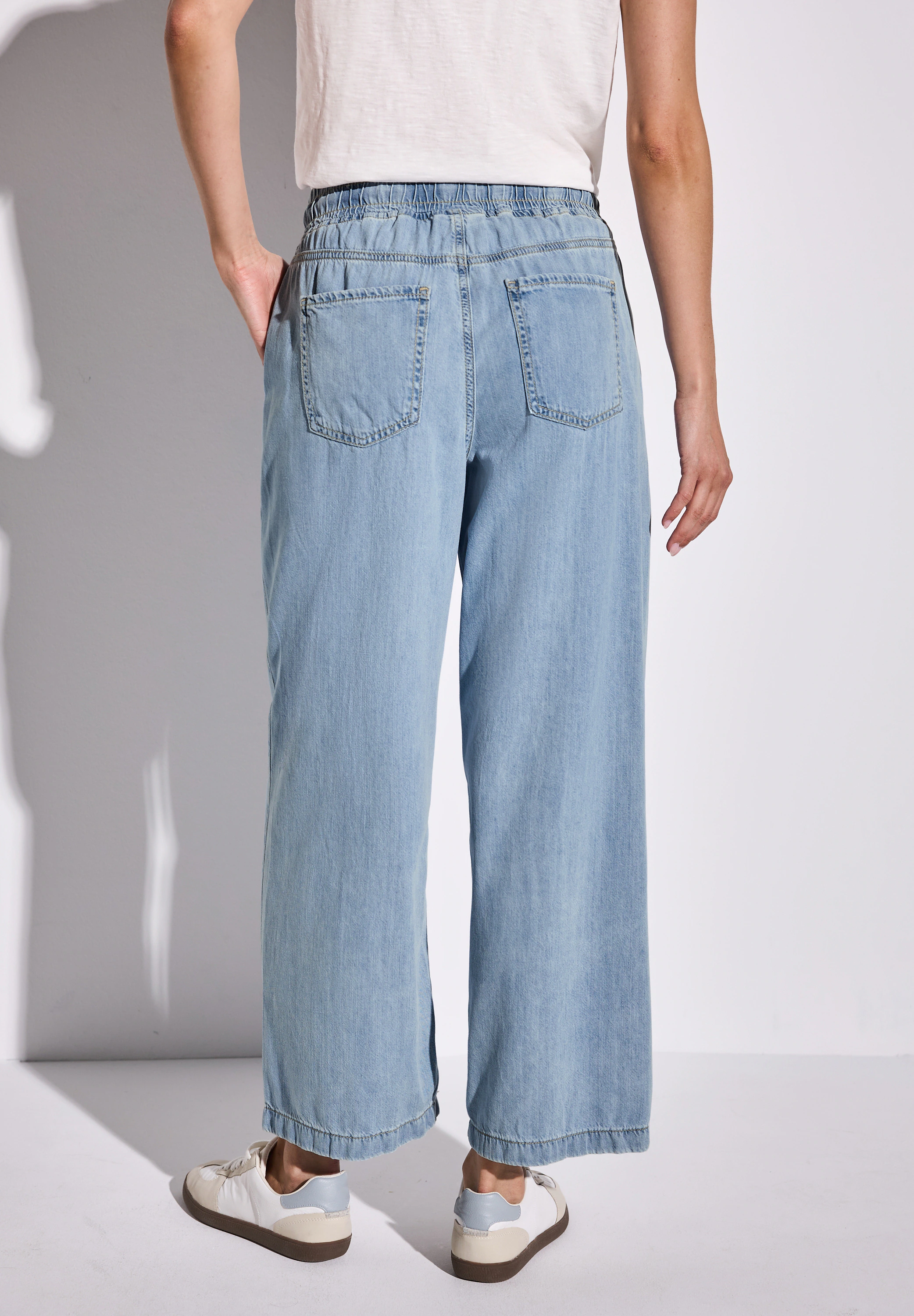 STREET ONE Weite Jeans, mit elastischem Bund und Tunnelzug günstig online kaufen