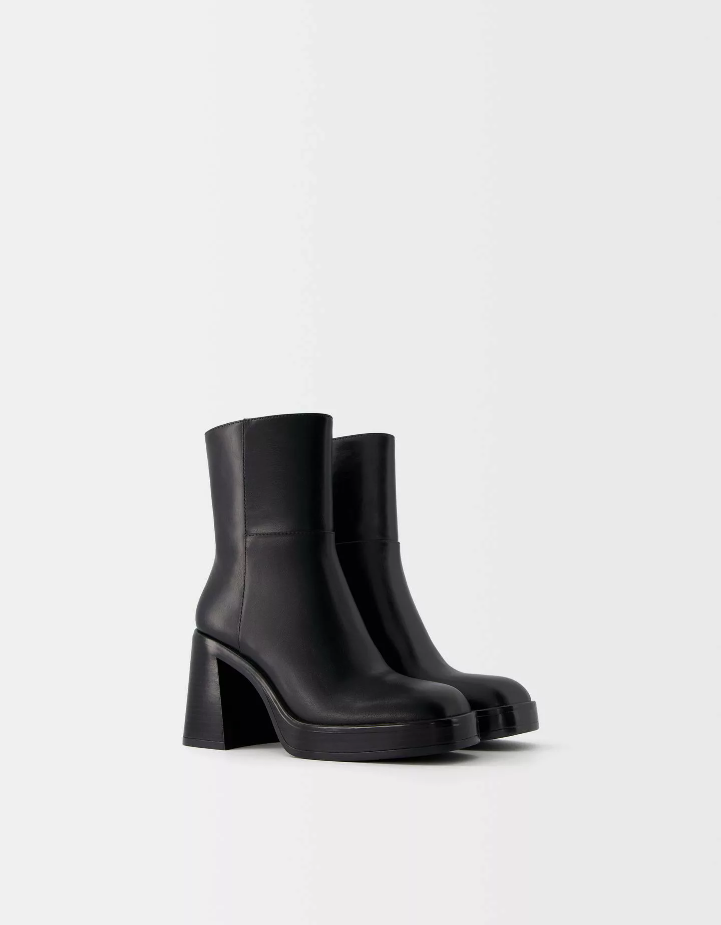 Bershka Plateau-Stiefeletten Mit Breitem Absatz. Damen 36 Schwarz günstig online kaufen