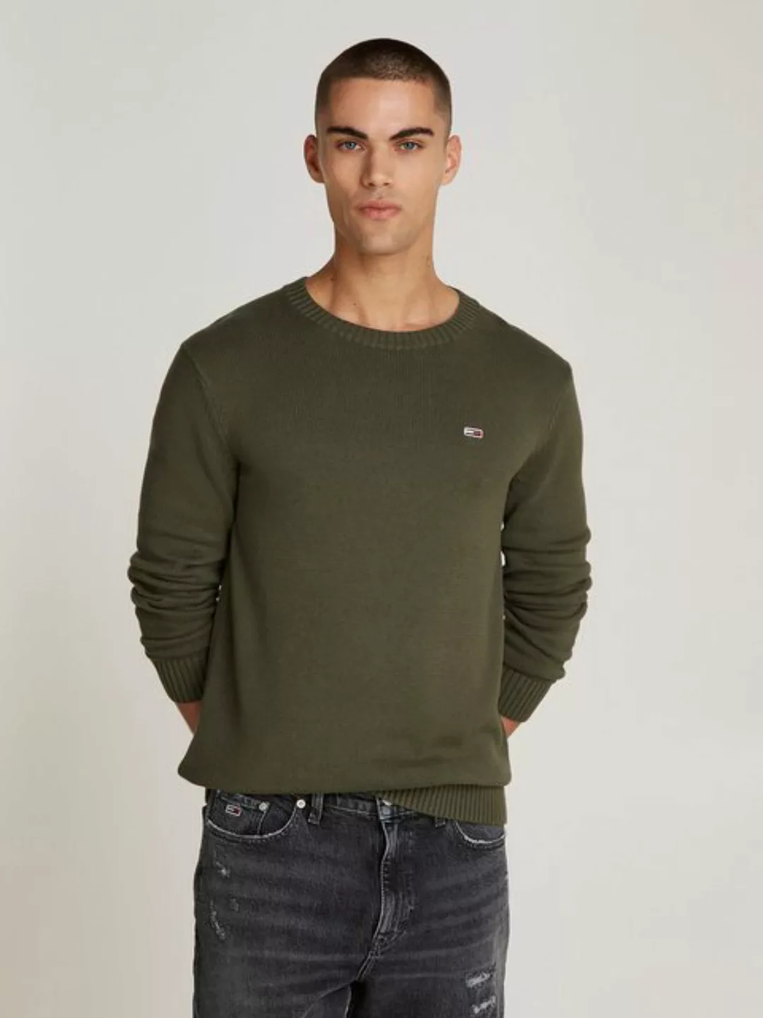 Tommy Jeans Strickpullover "TJM SLIM ESSNTLS C-NECK SWEATER", mit Markenlog günstig online kaufen