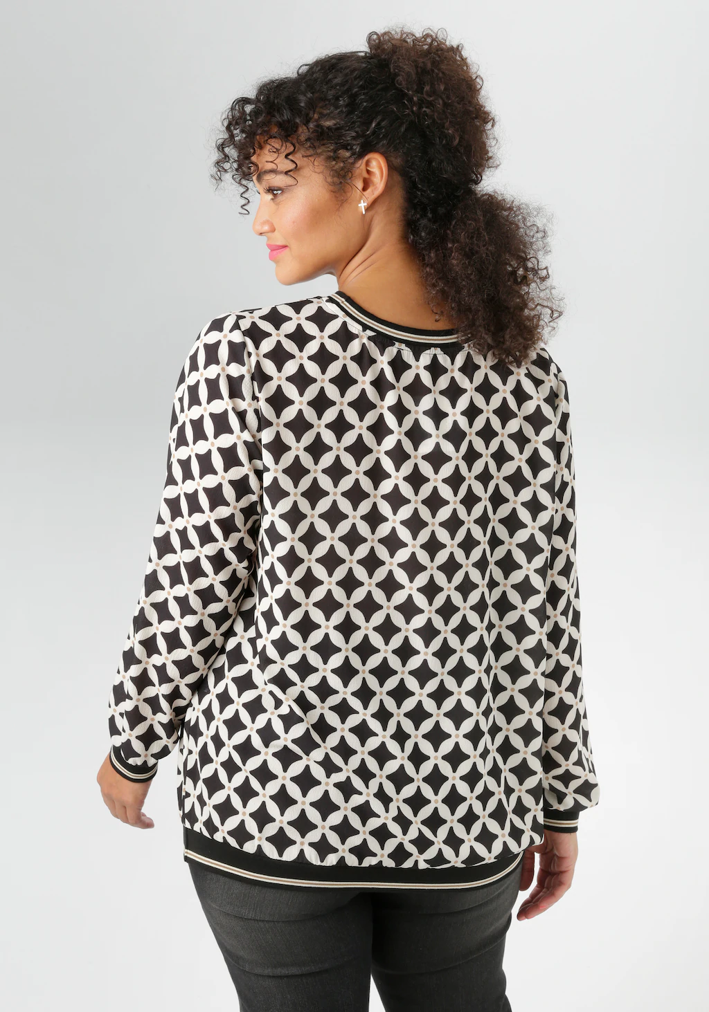 Aniston PLUS Shirtbluse, in Crêpe-Qualität - NEUE KOLLEKTION günstig online kaufen