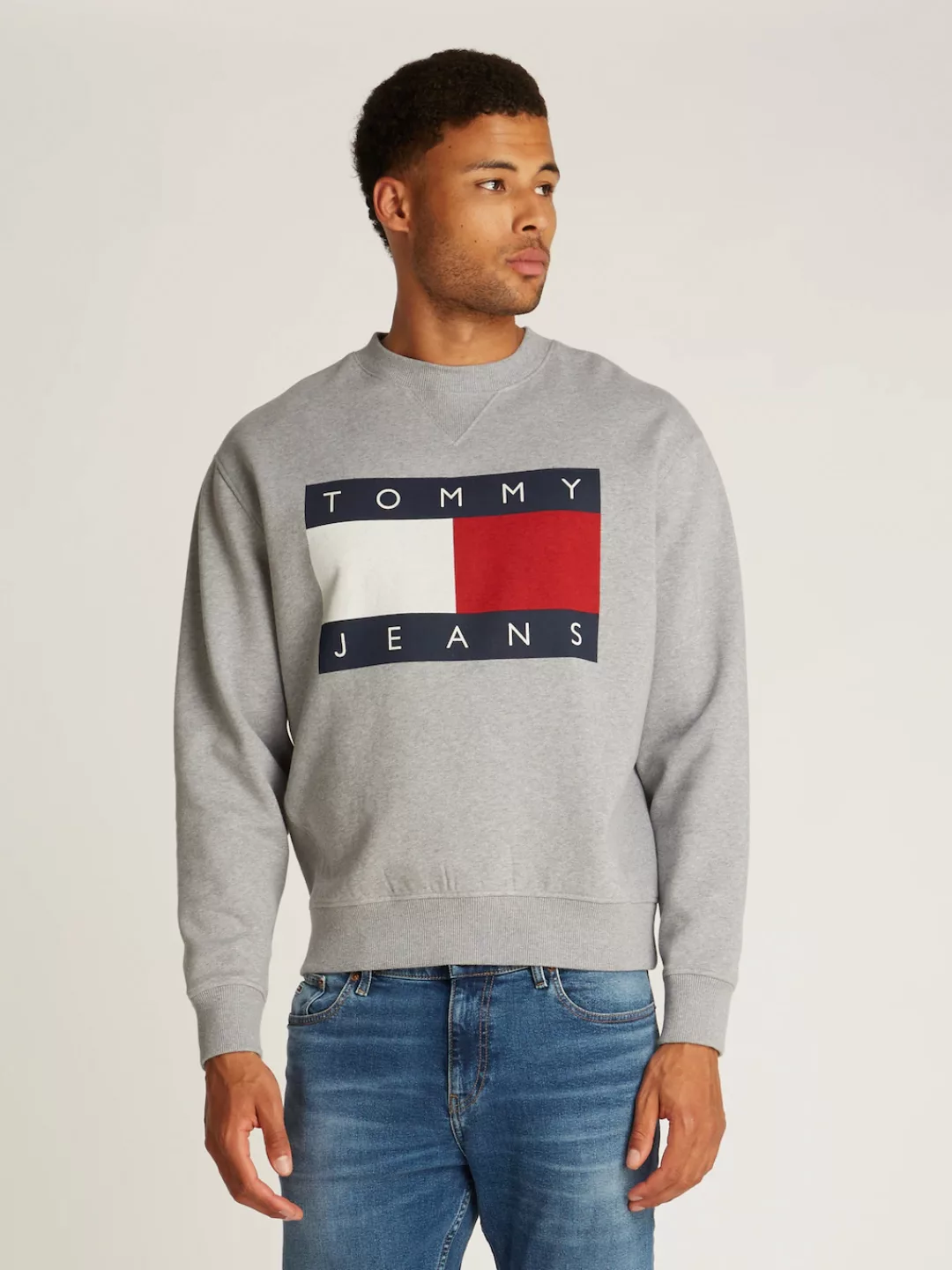 Tommy Jeans Sweatshirt "TJM MELANGE FLAG CREW", mit großem Logo günstig online kaufen