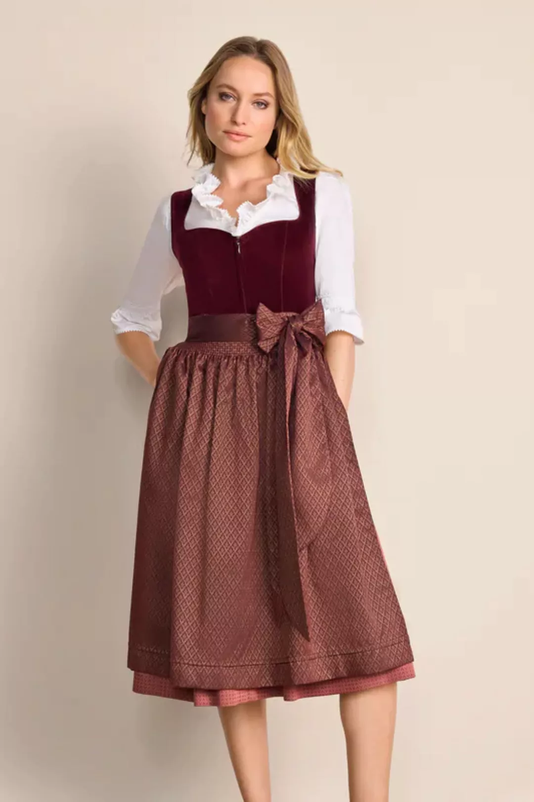 Dirndl Xana (70cm) günstig online kaufen